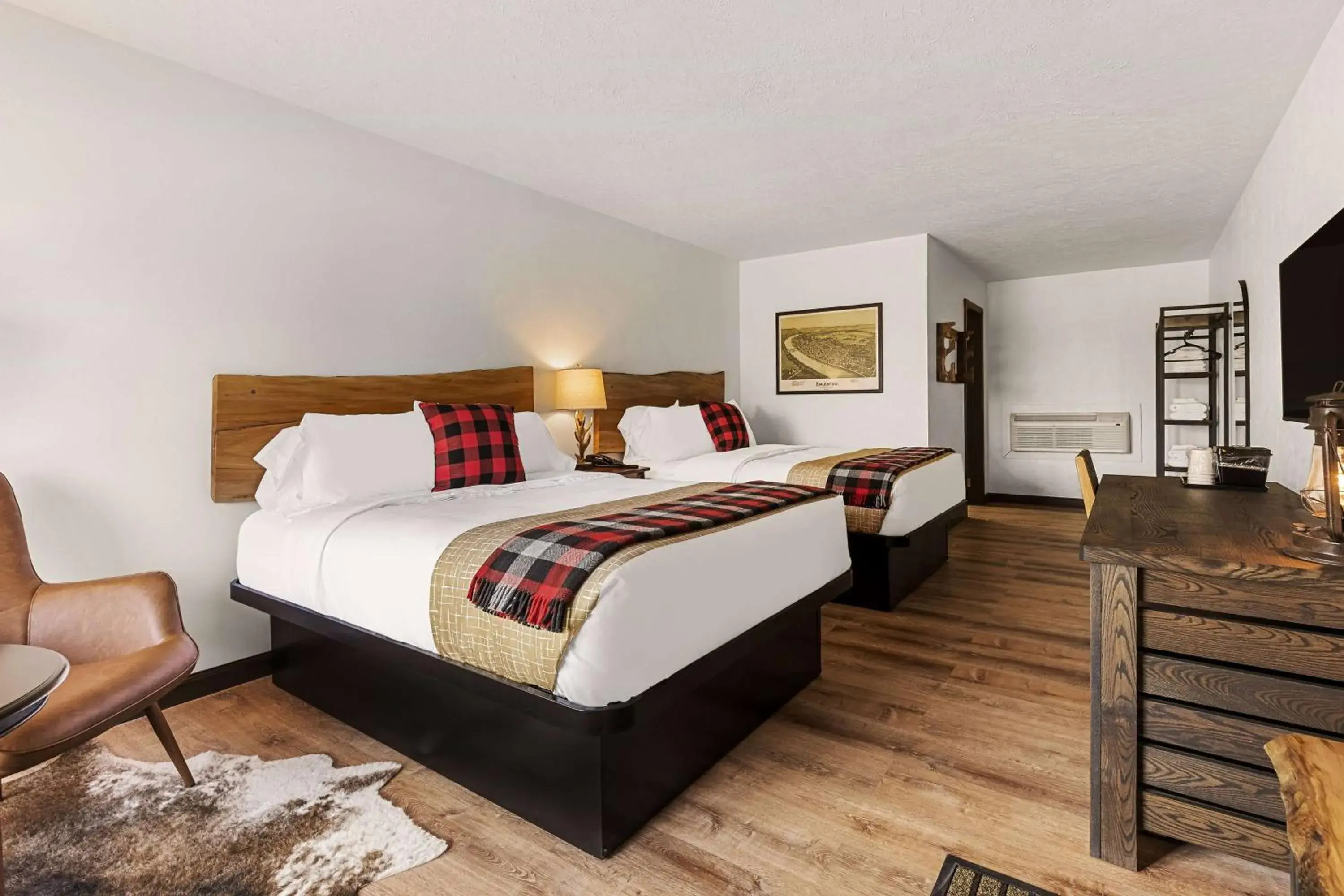 Queen Room with Two Queen Beds - Non-Smoking in Travelodge by Wyndham Emlenton Queen Room with Two Queen Beds - Non-Smoking in Travelodge by Wyndham Emlenton