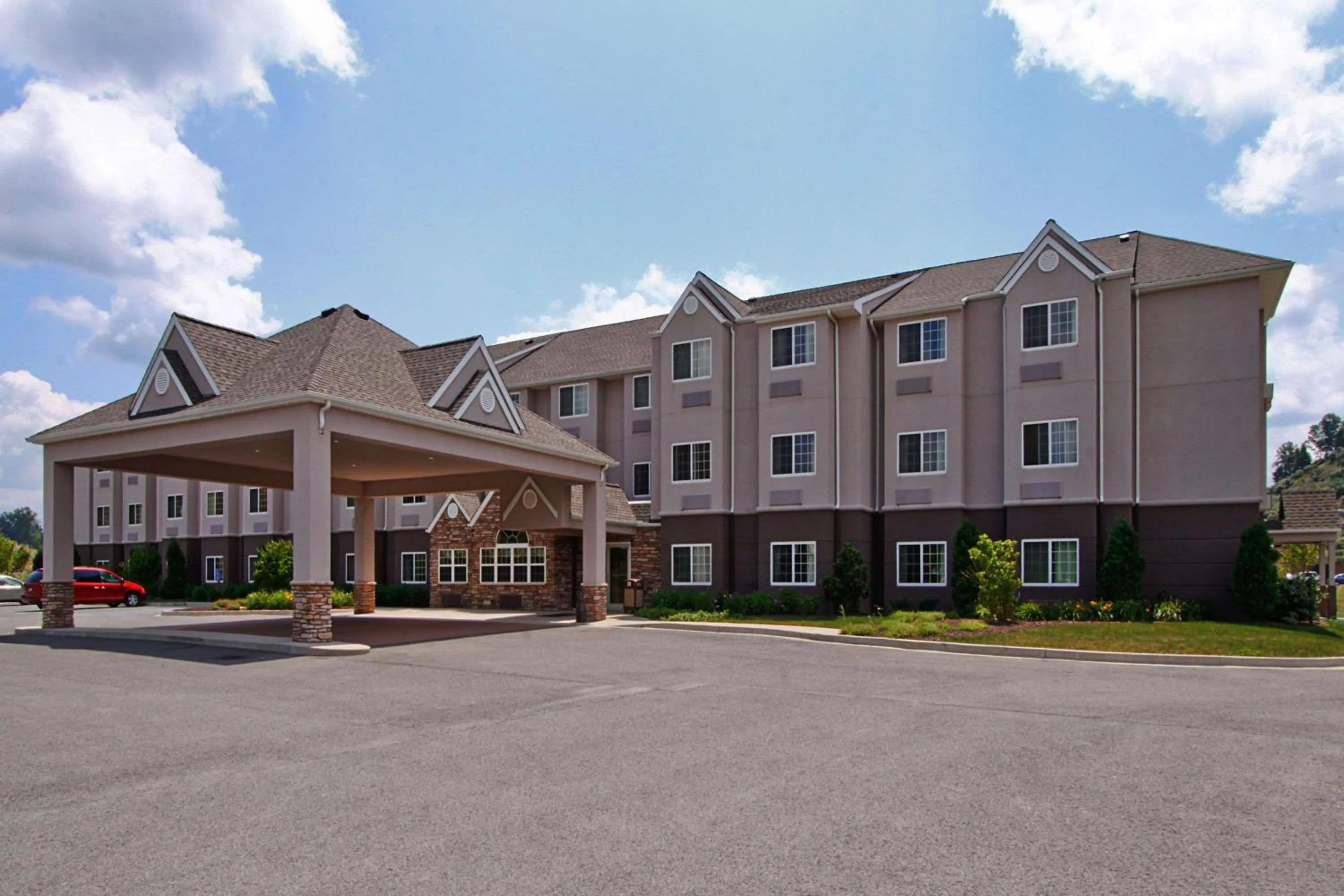 Property building in Microtel Inn & Suites by Wyndham Bridgeport