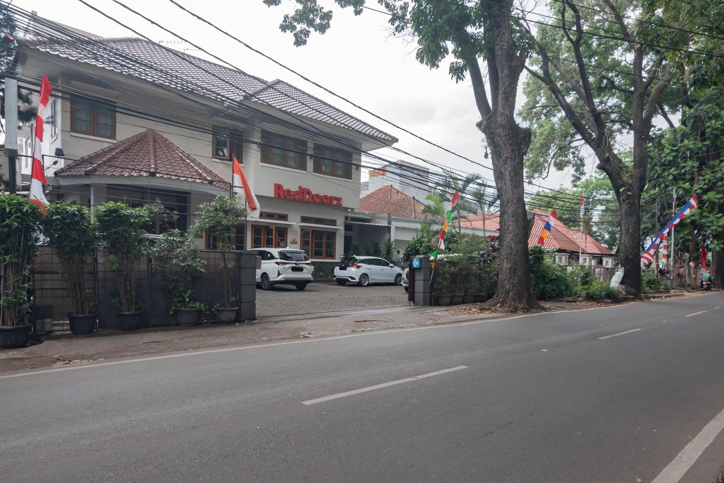 Property building in RedDoorz near Simpang Dago 2