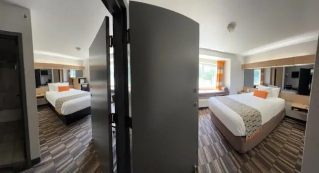 Bed in Microtel Inn & Suites by Wyndham Gatlinburg