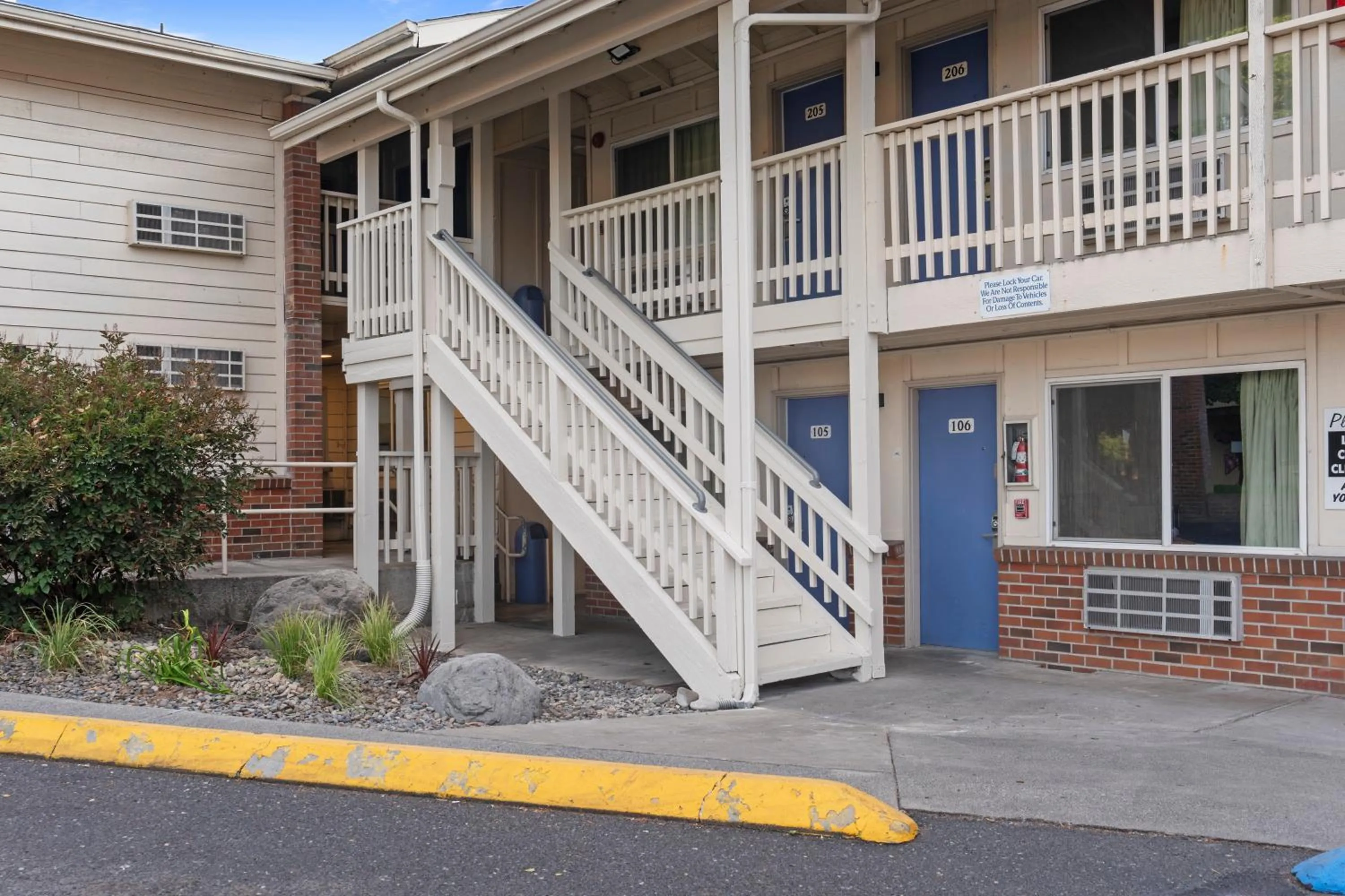 Property building in Motel 6 Clarkston WA