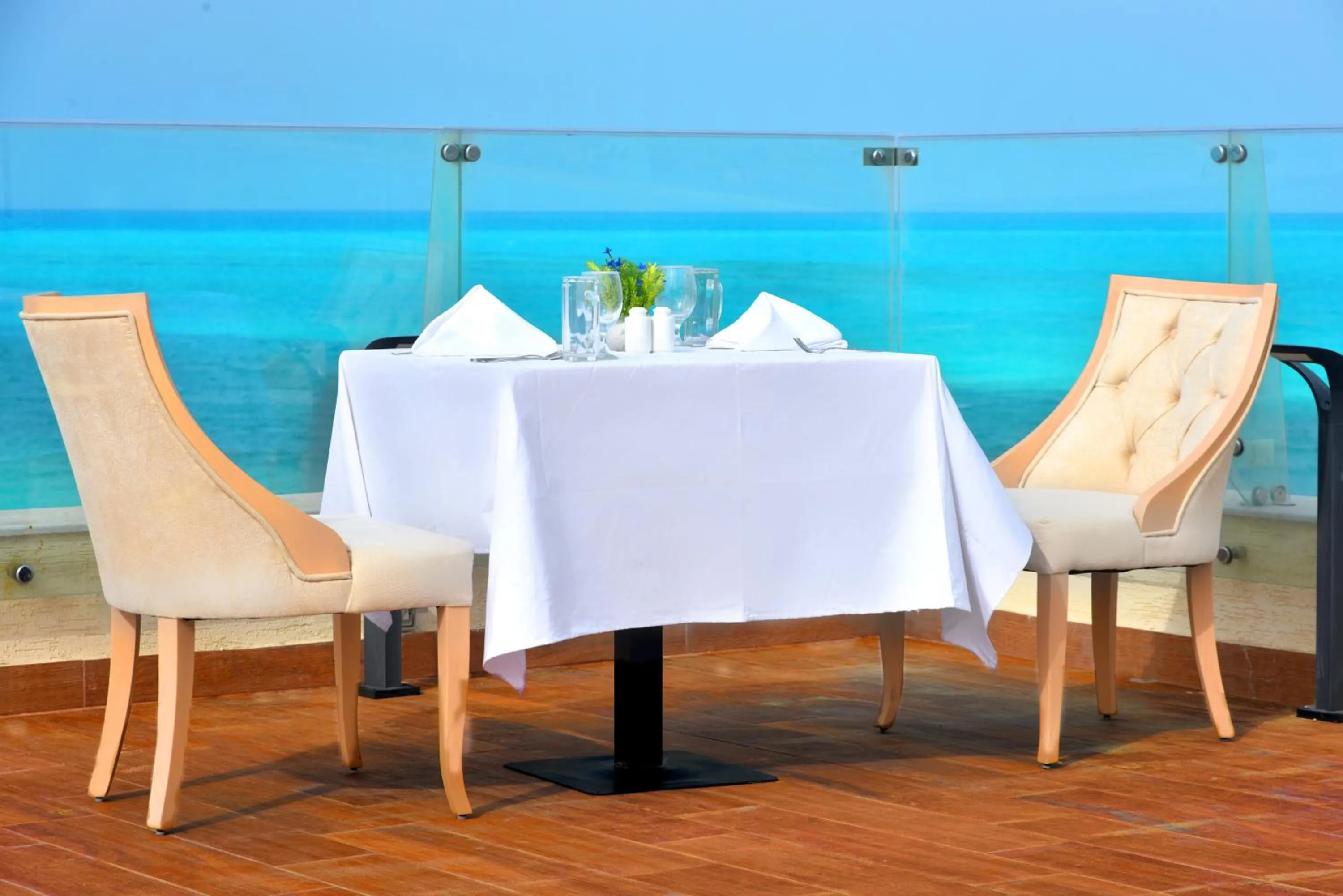 Restaurant/places to eat in Hotelux La Playa Alamein