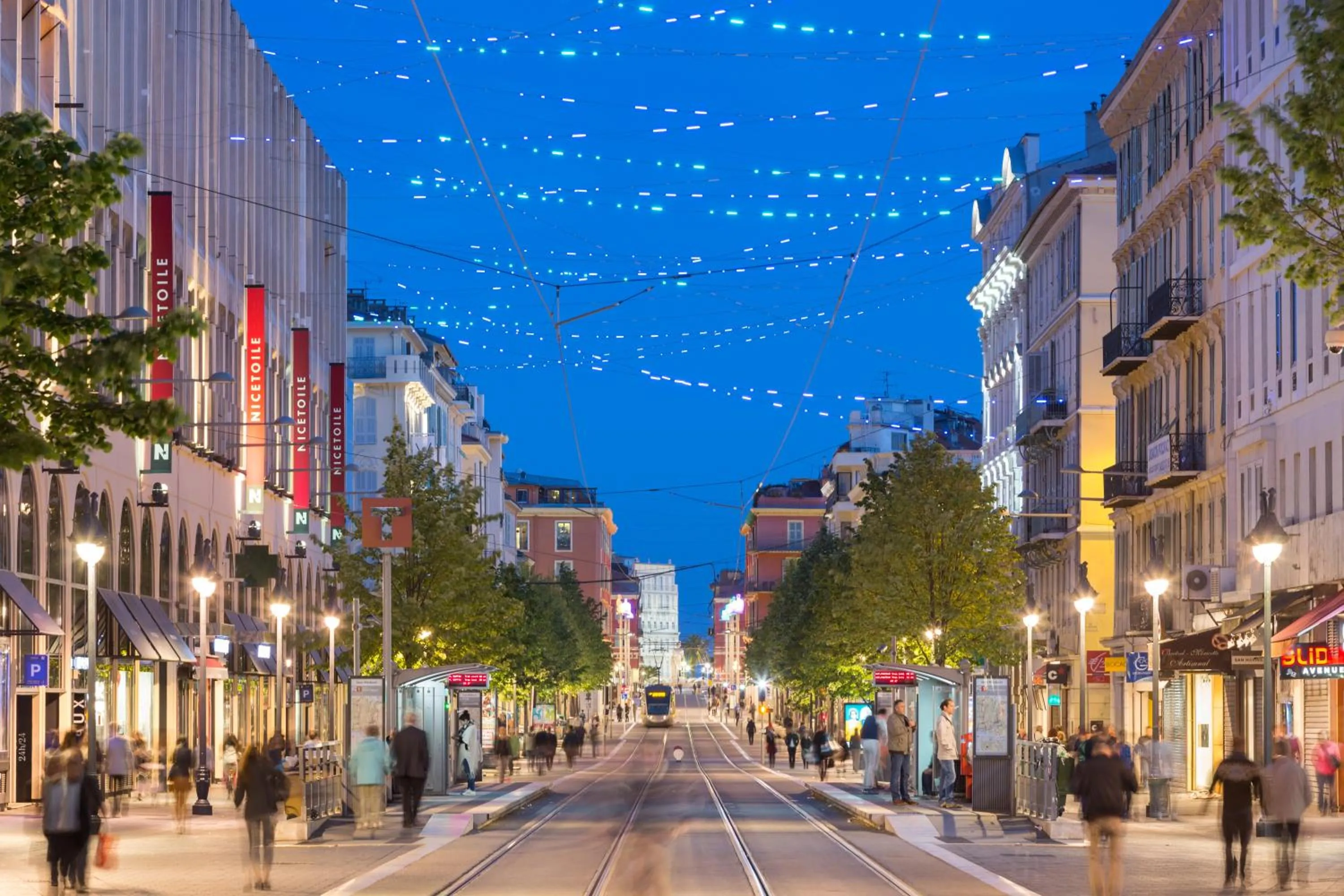 Street view in Best Western Hotel Lakmi Nice