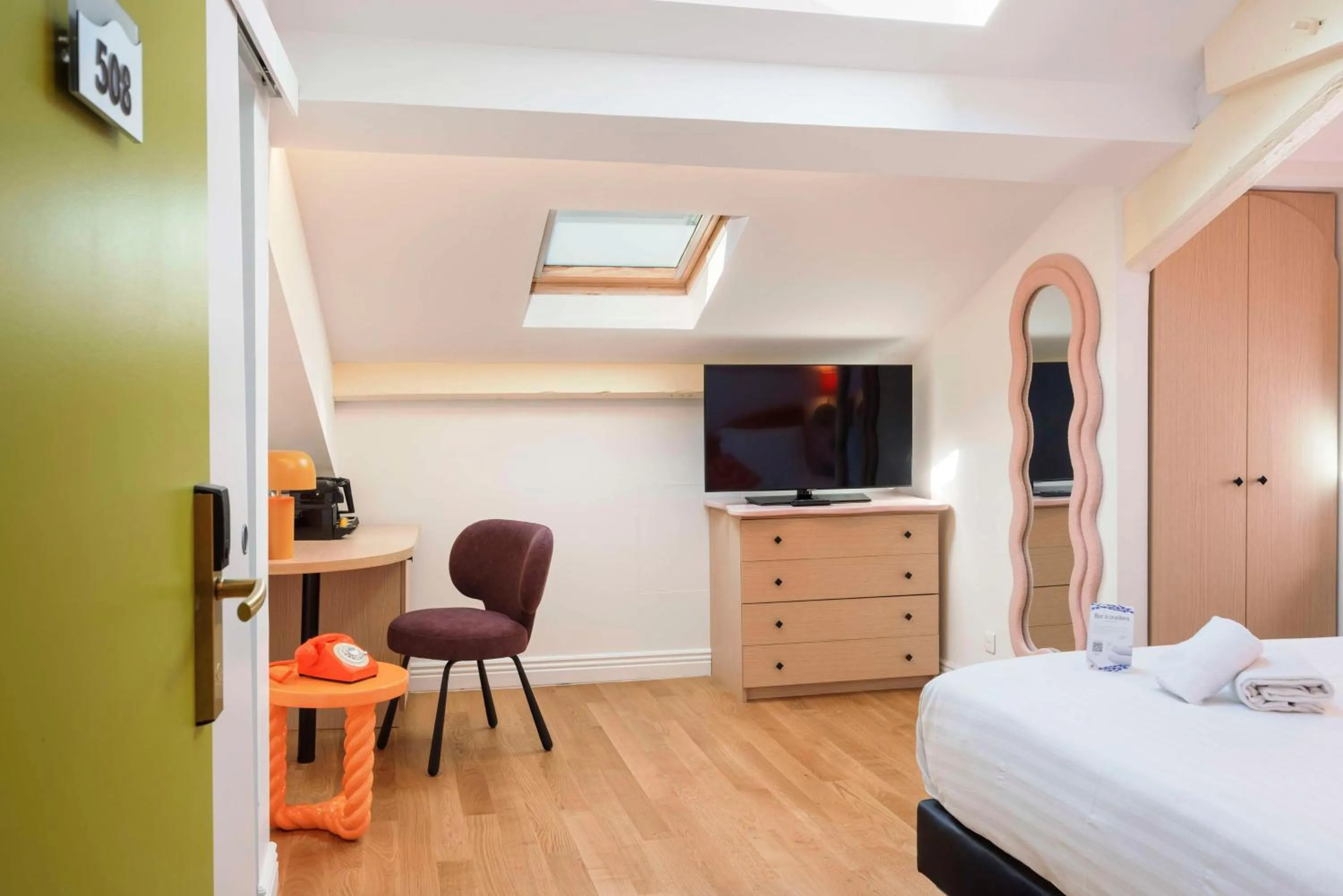 Bedroom, Bed in Best Western Hotel Lakmi Nice