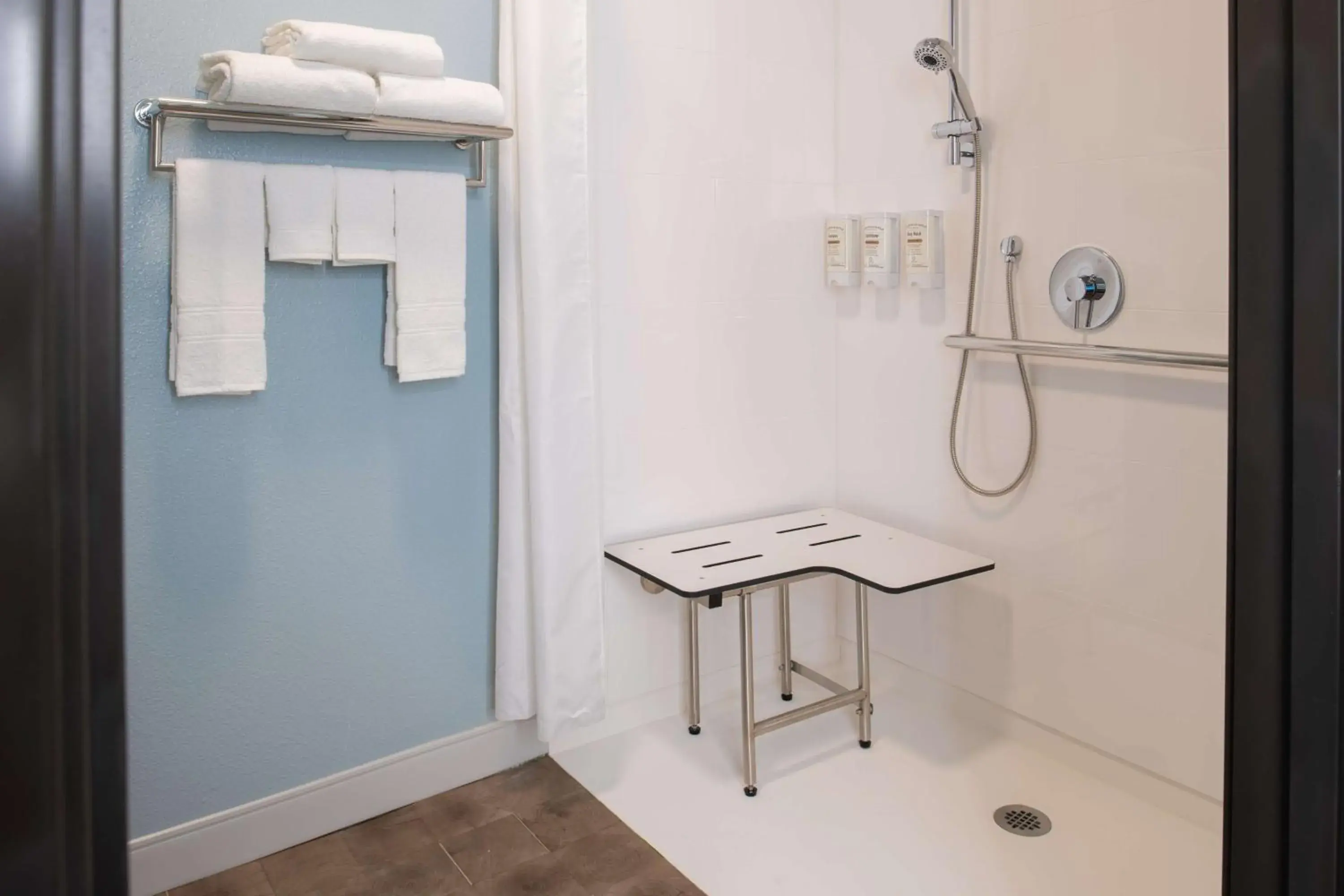 Bathroom in Best Western Premier Keizer Salem Hotel Bathroom in Best Western Premier Keizer Salem Hotel