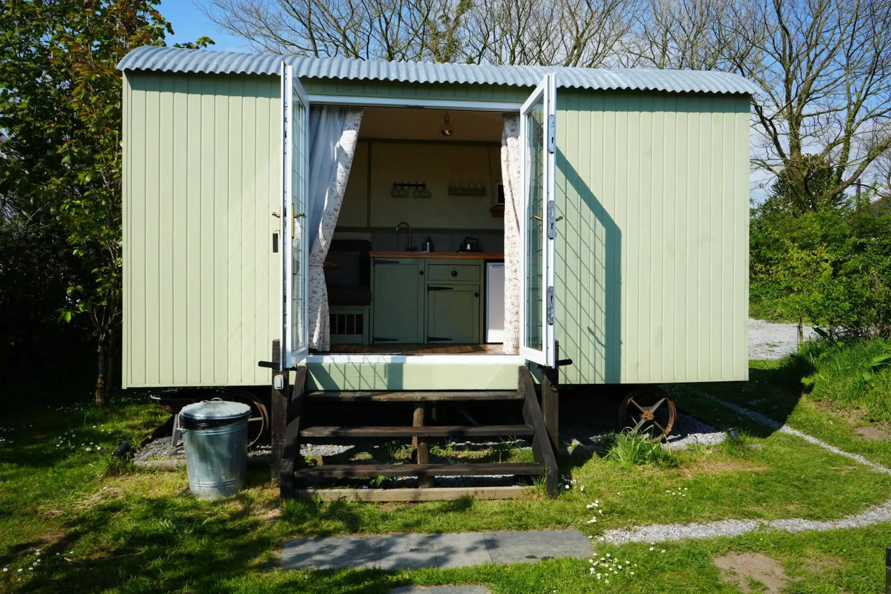 Hillcrest Hut Hillcrest Hut