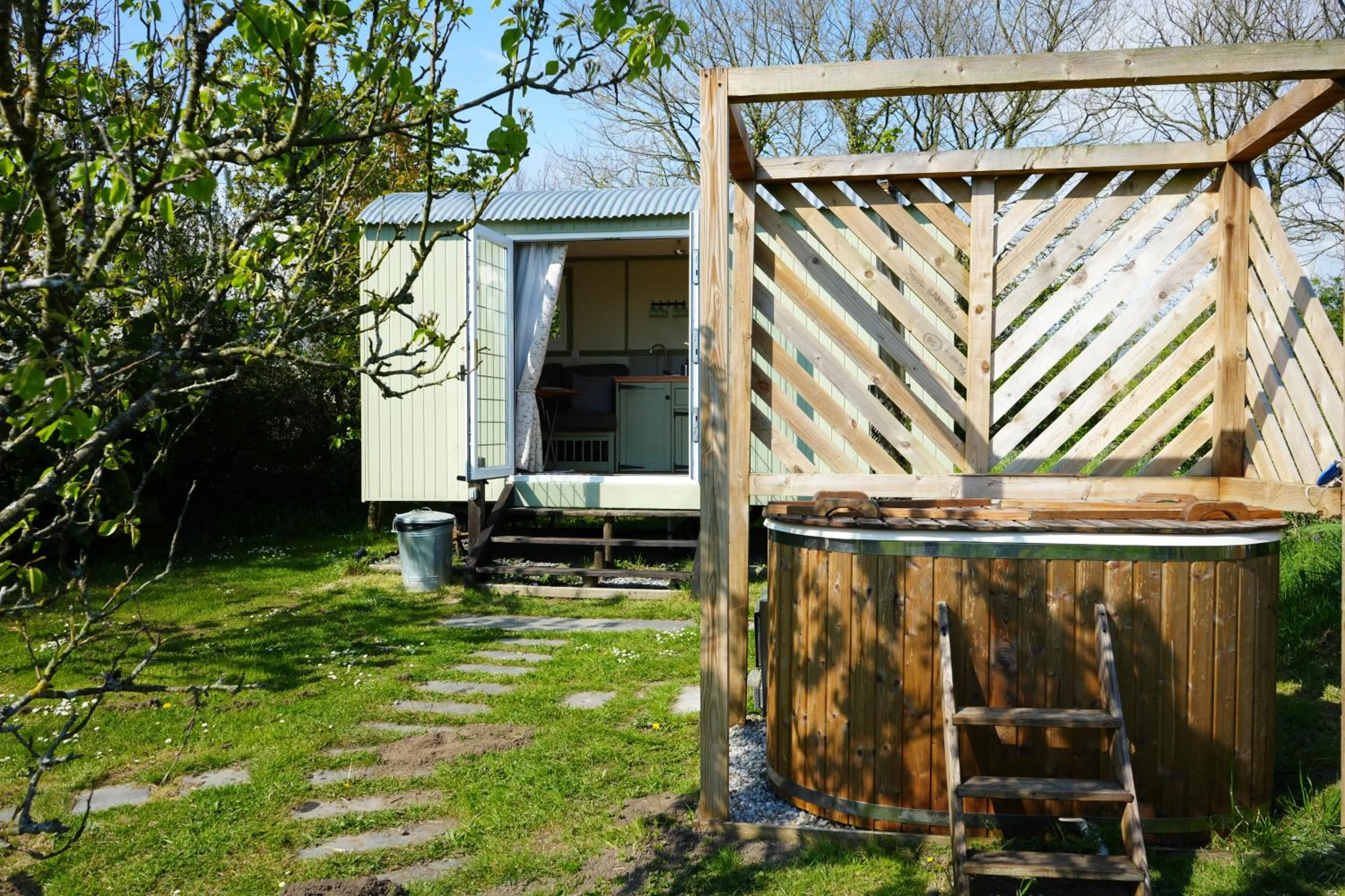 Hillcrest Hut