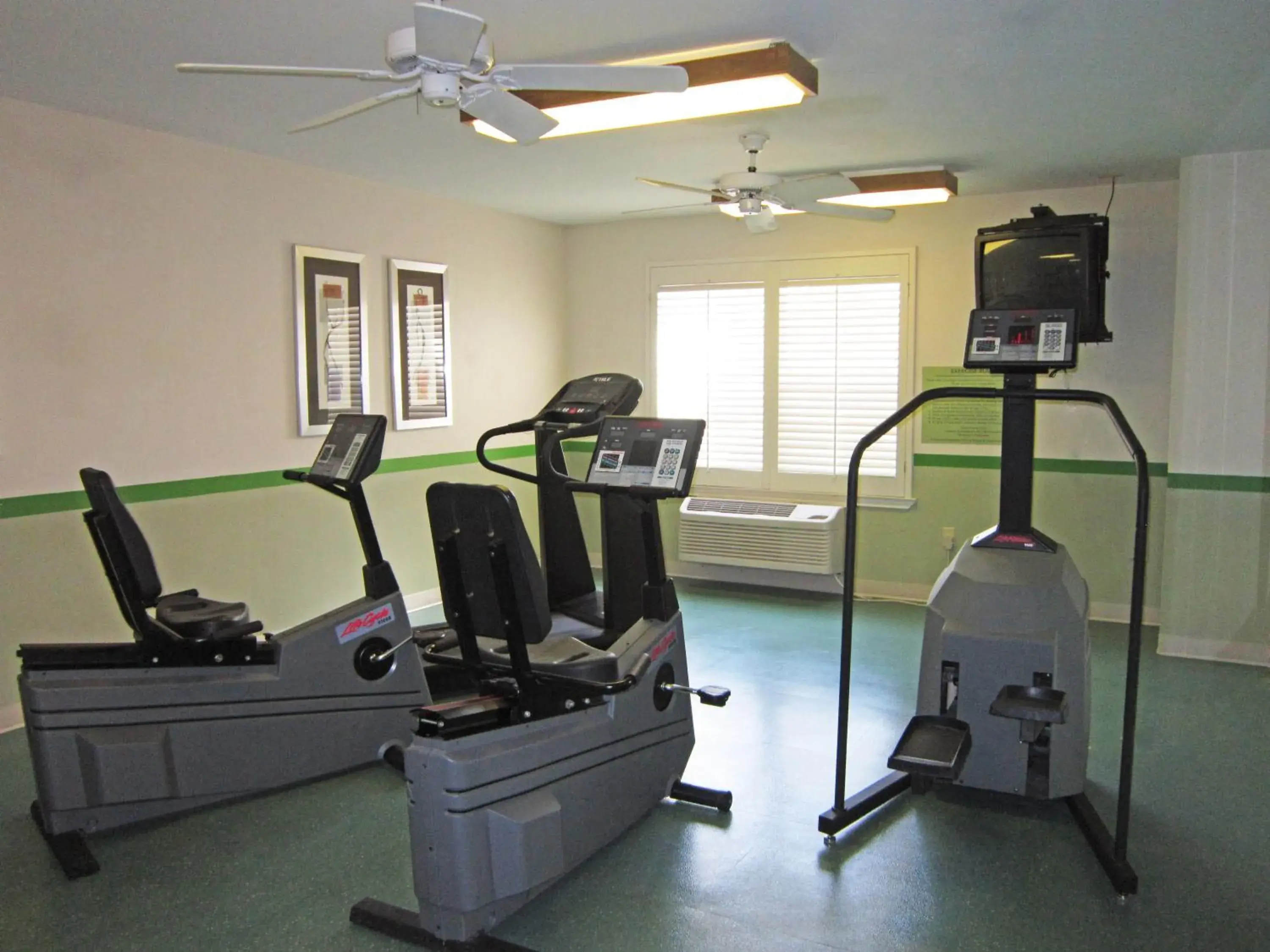 Fitness centre/facilities, Fitness Center/Facilities in Lonestar Suites