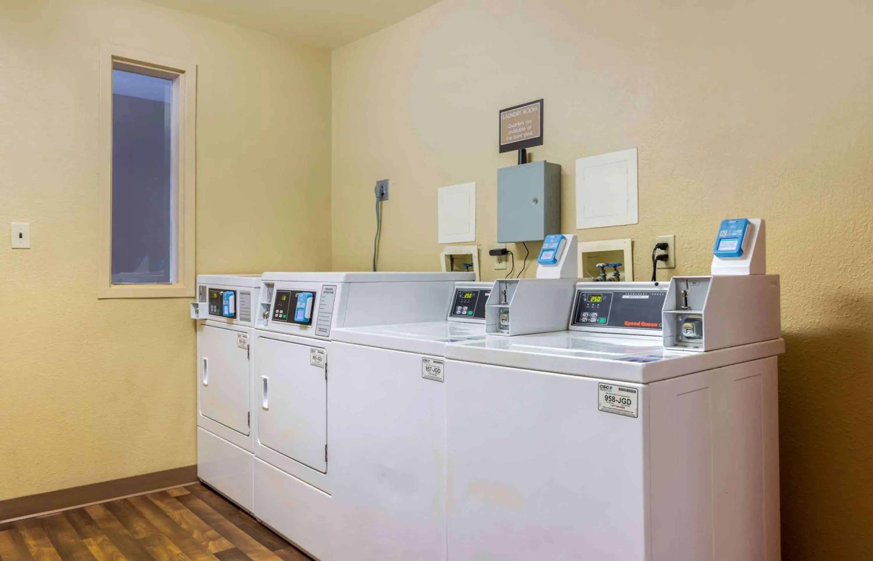 Property building in Extended Stay America Suites - Columbia - Northwest Harbison Property building in Extended Stay America Suites - Columbia - Northwest Harbison