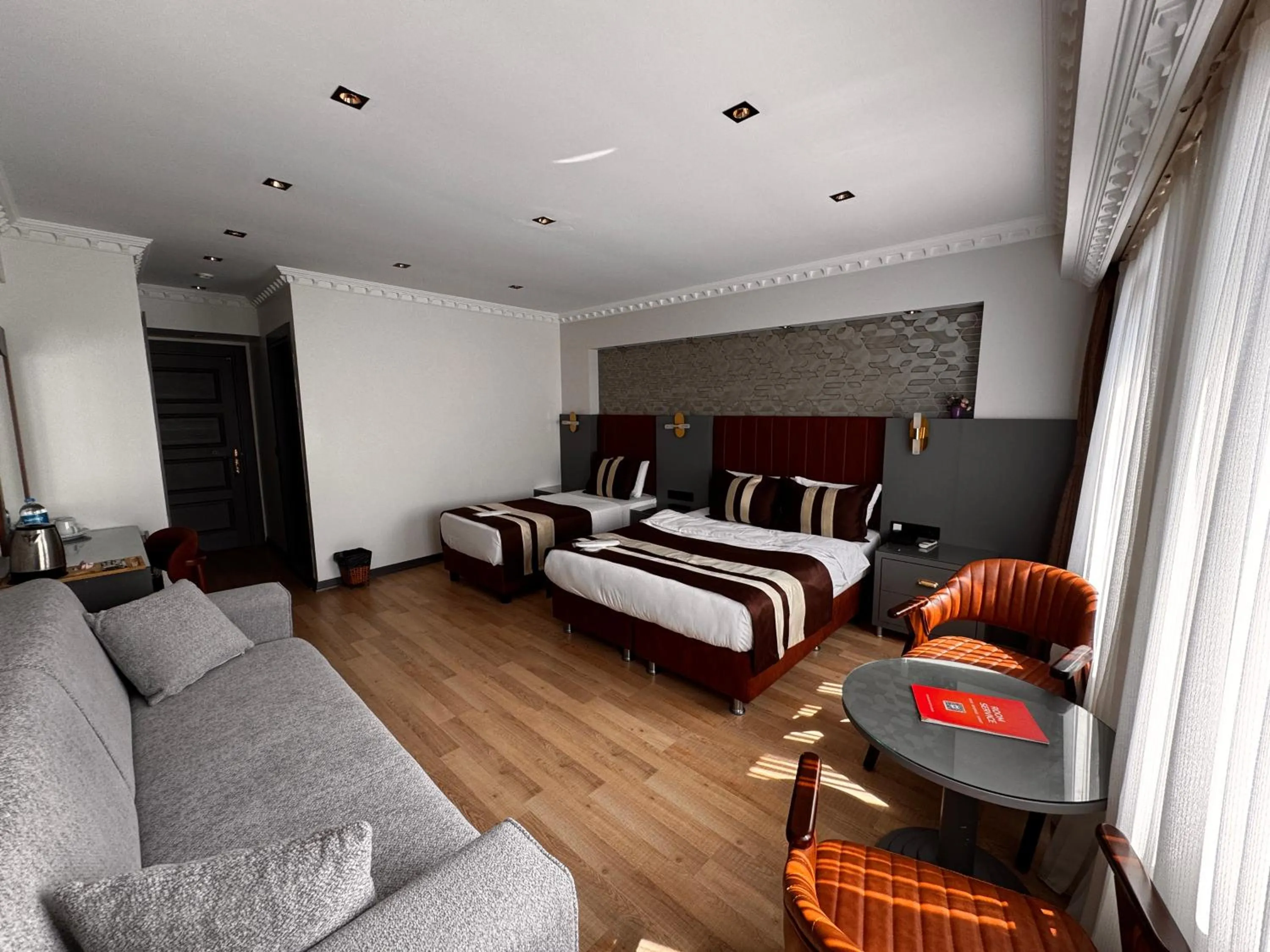 Photo of the whole room, Bed in The PeraPort Hotel