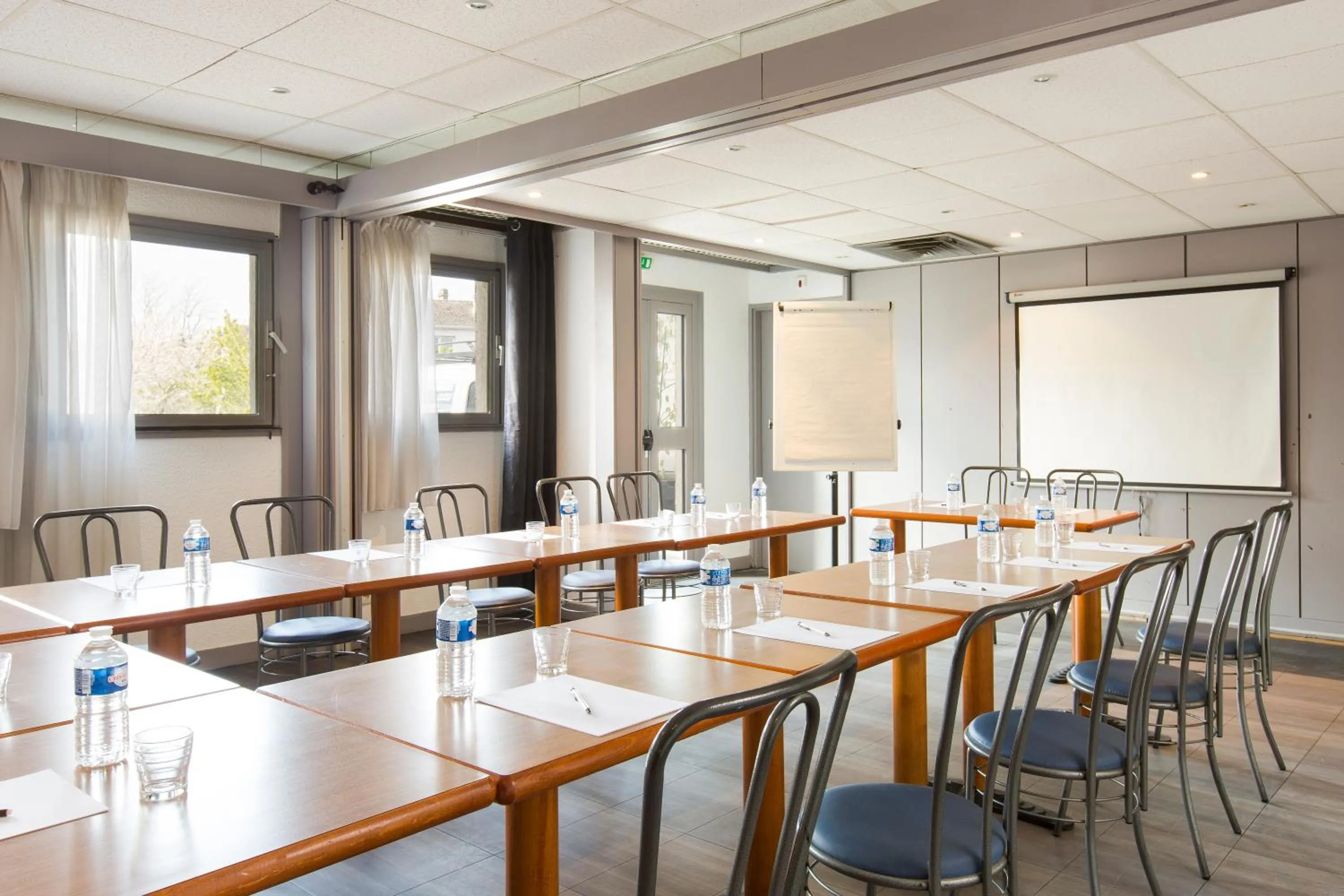 Meeting/conference room in Ibis Budget Fresnes Orly