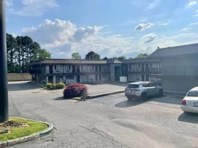 Western Inn Marietta Western Inn Marietta