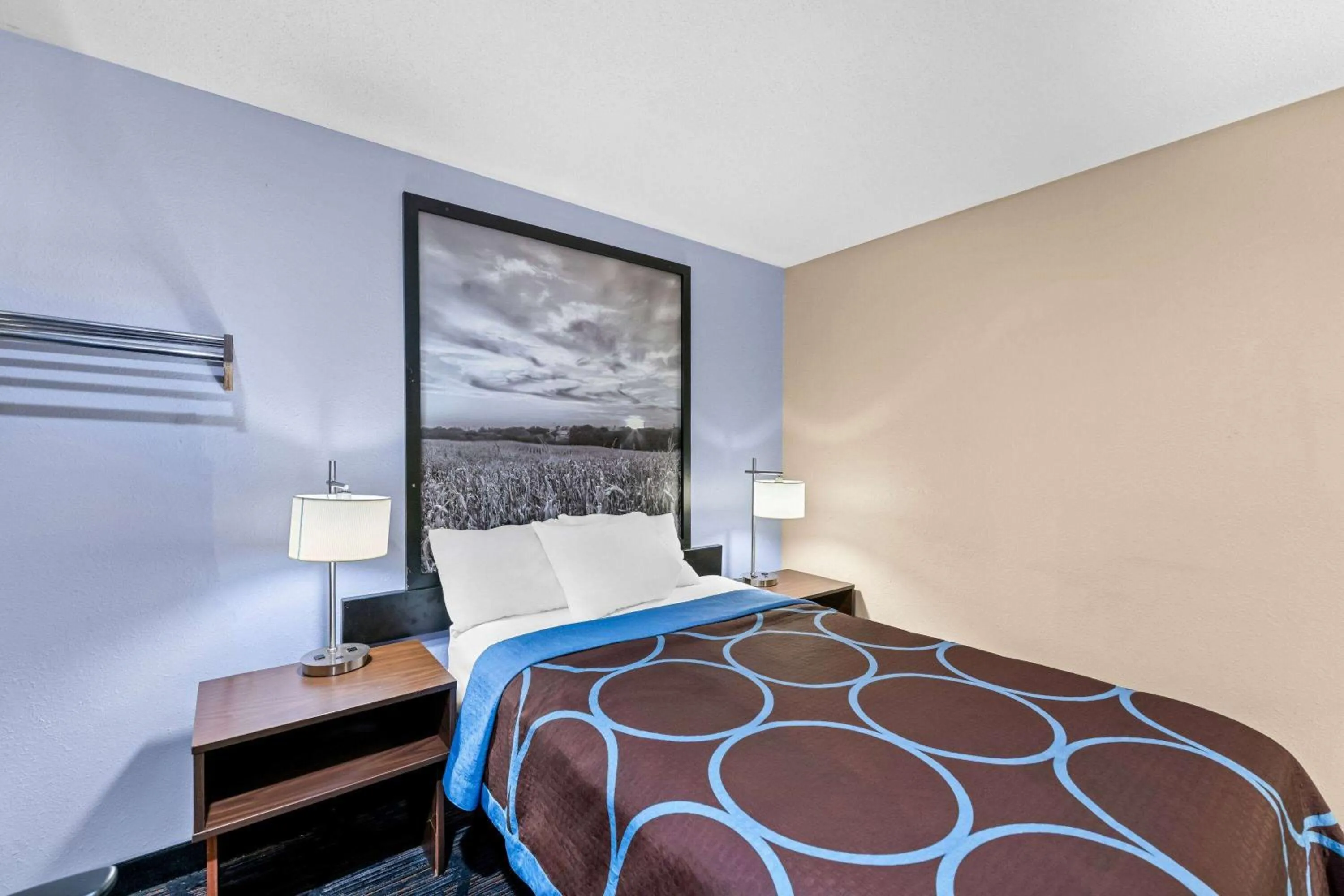 Bed in Super 8 by Wyndham Council Bluffs IA Omaha NE Area