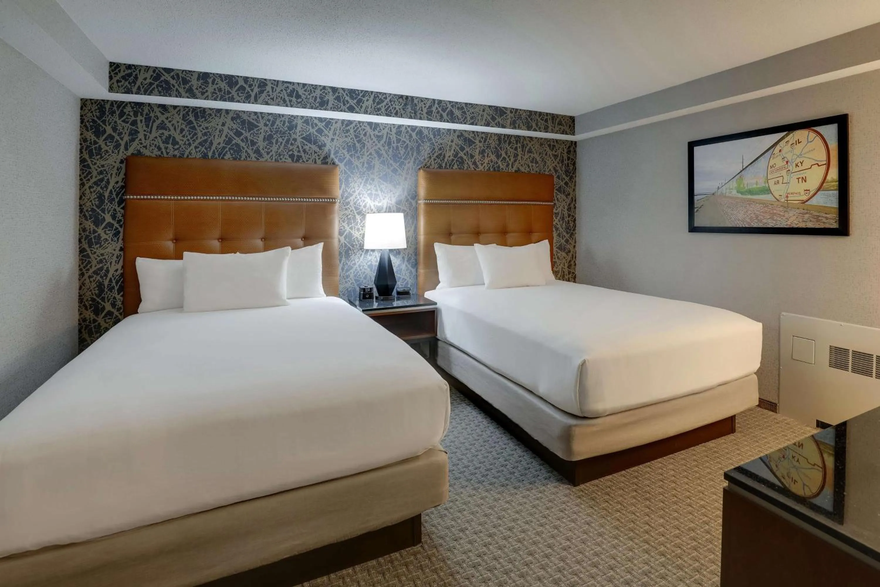 Bedroom, Bed in Drury Inn & Suites Cape Girardeau