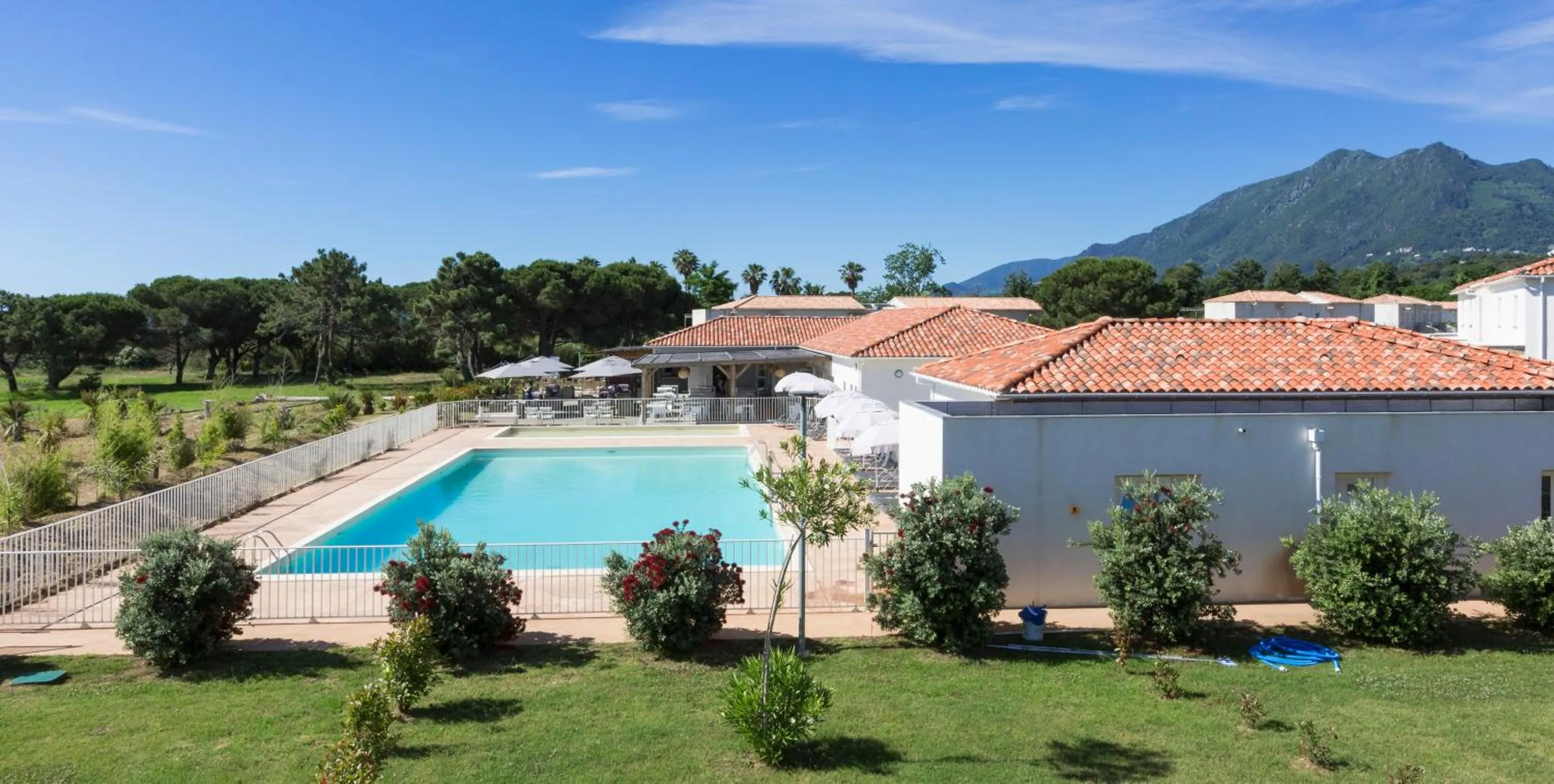 Pool view in Résidence Odalys Acqua Bella