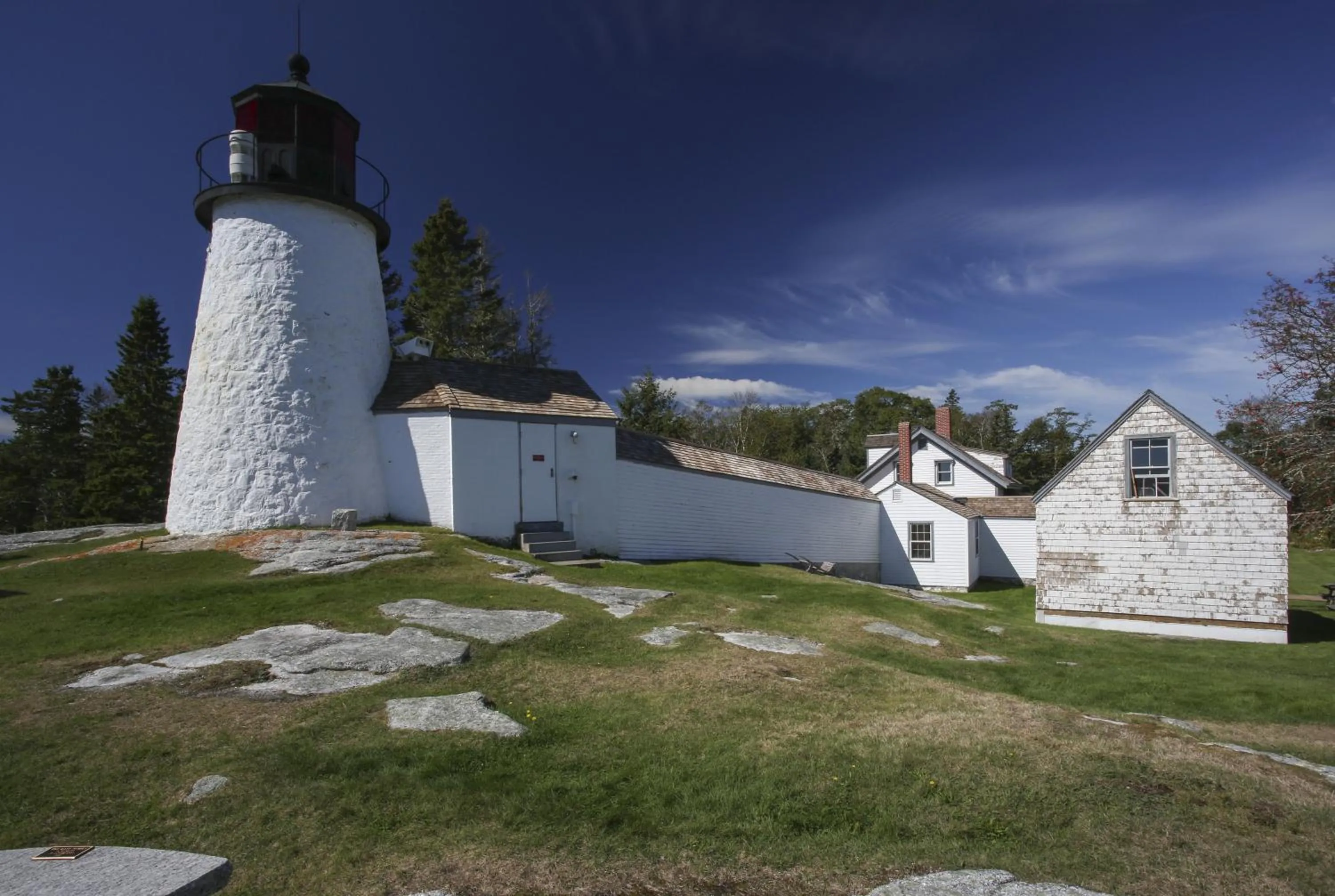 Area and facilities in Spruce Point Inn Resort and Spa