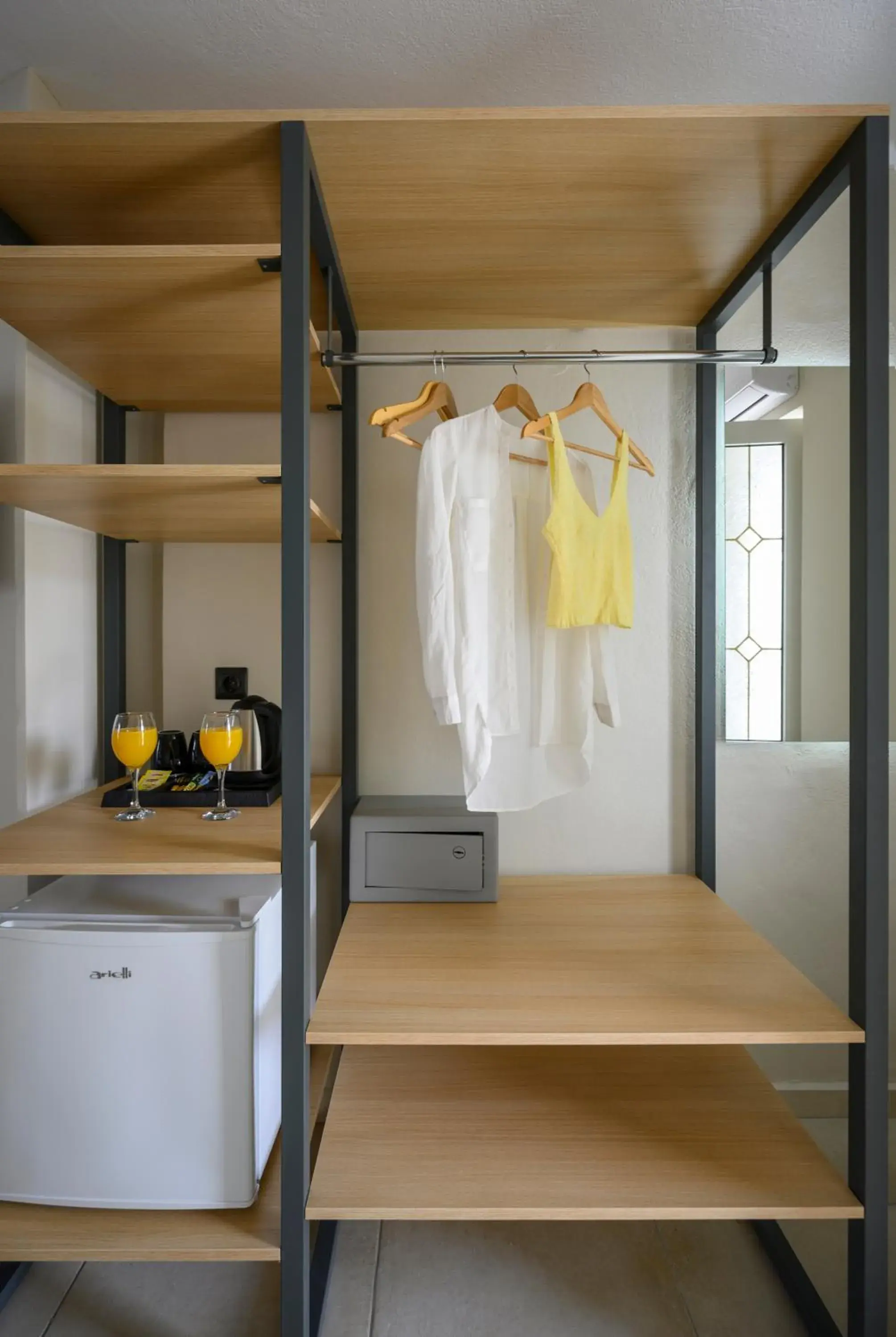 Photo of the whole room in Mare Boutique Photo of the whole room in Mare Boutique