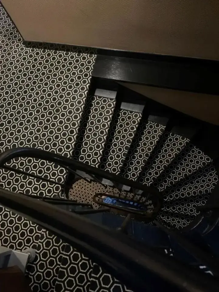 Property building in Hôtel Elysées Paris Property building in Hôtel Elysées Paris