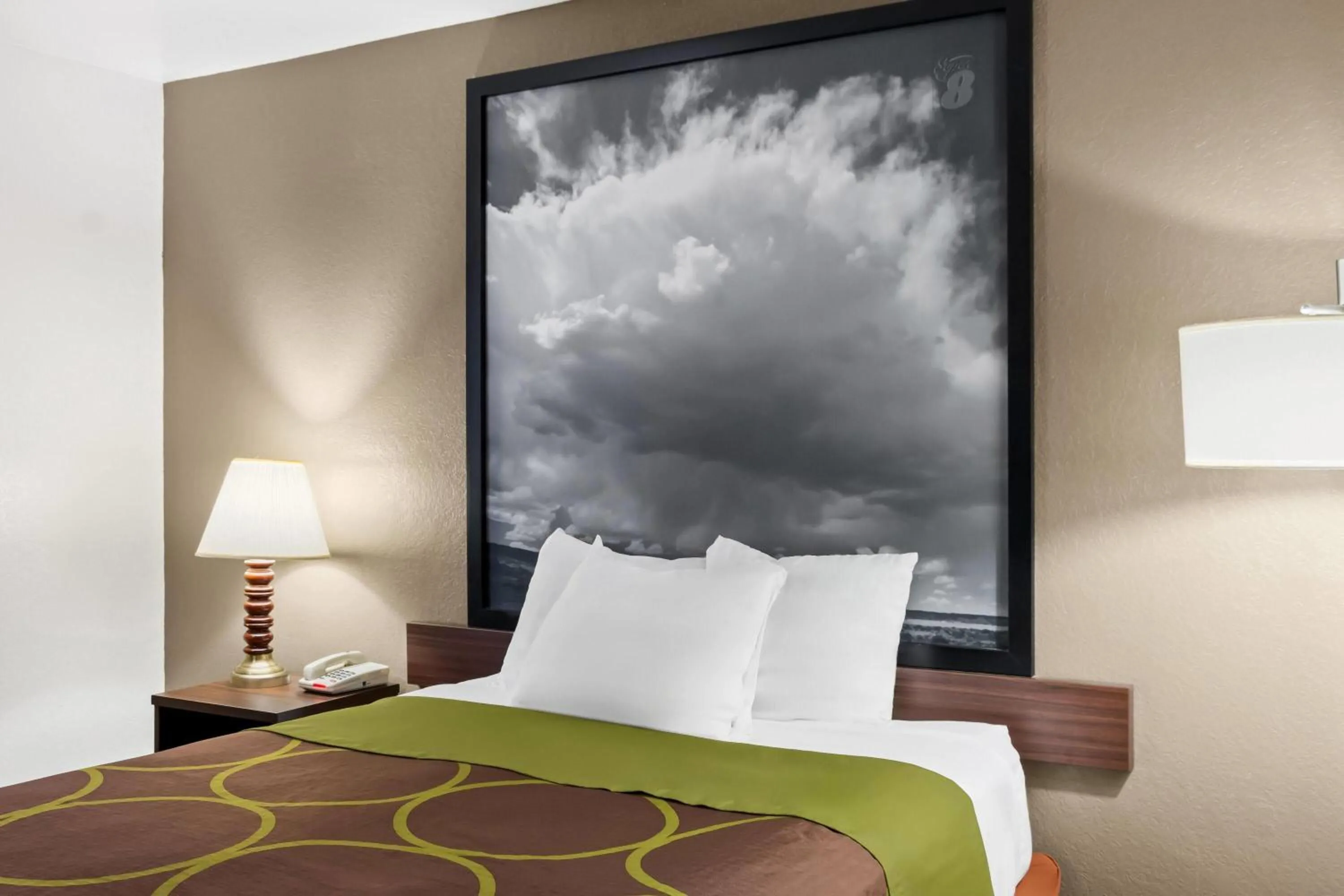 Bed in Super 8 by Wyndham Santa Rosa