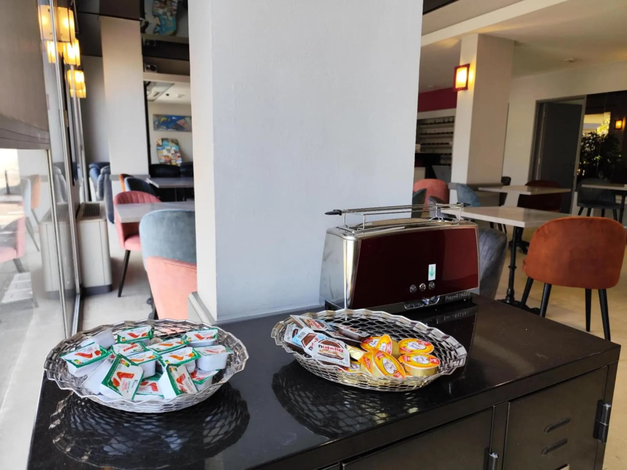 Breakfast in Hôtel Saint Jacques