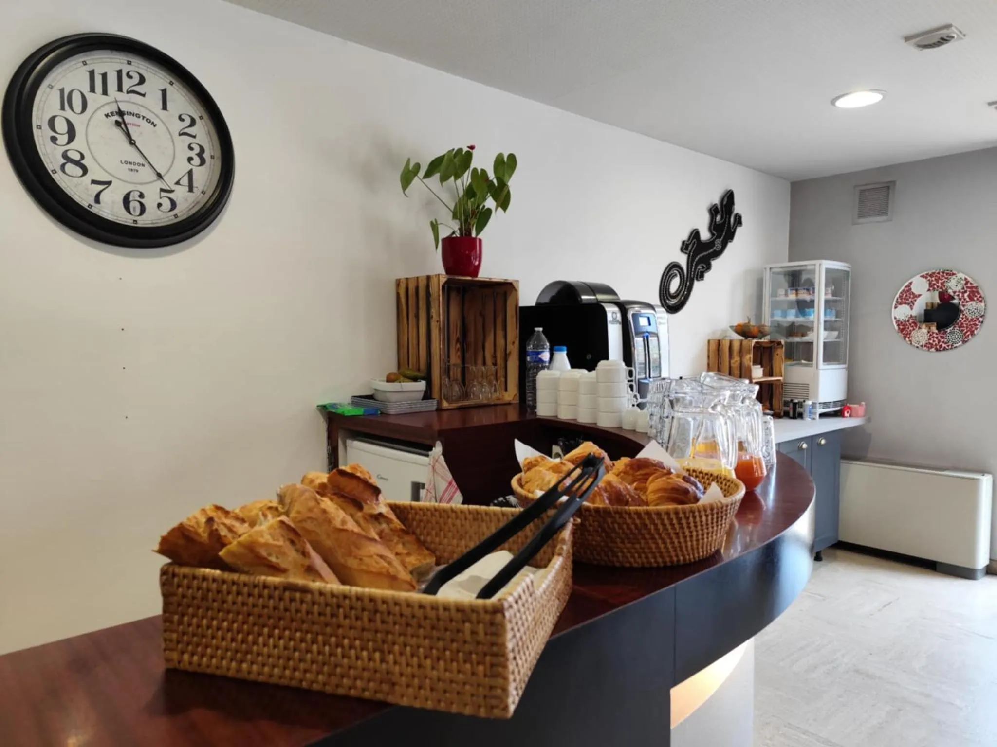 Breakfast in Hôtel Saint Jacques