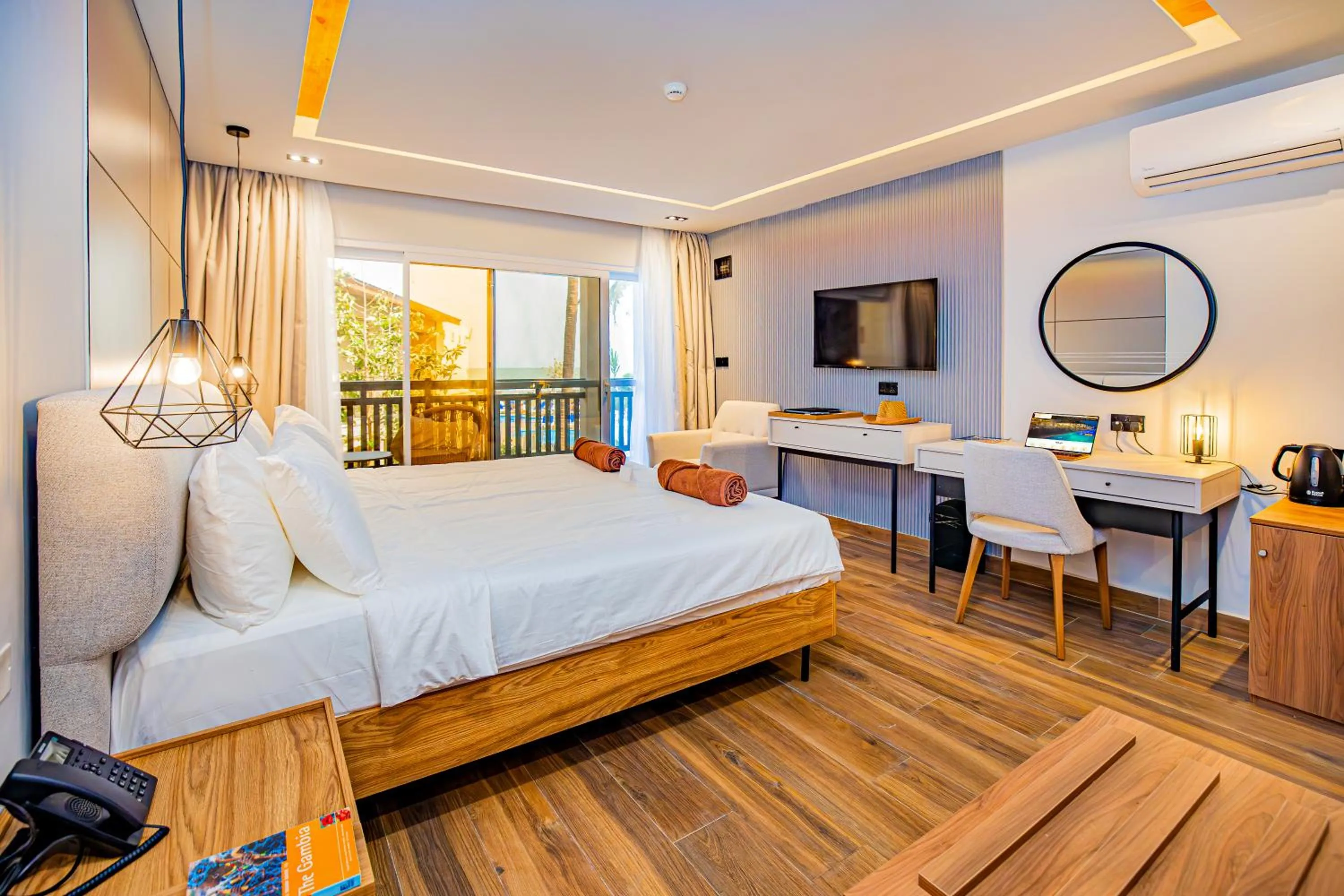 Bed in Sunset Beach Hotel