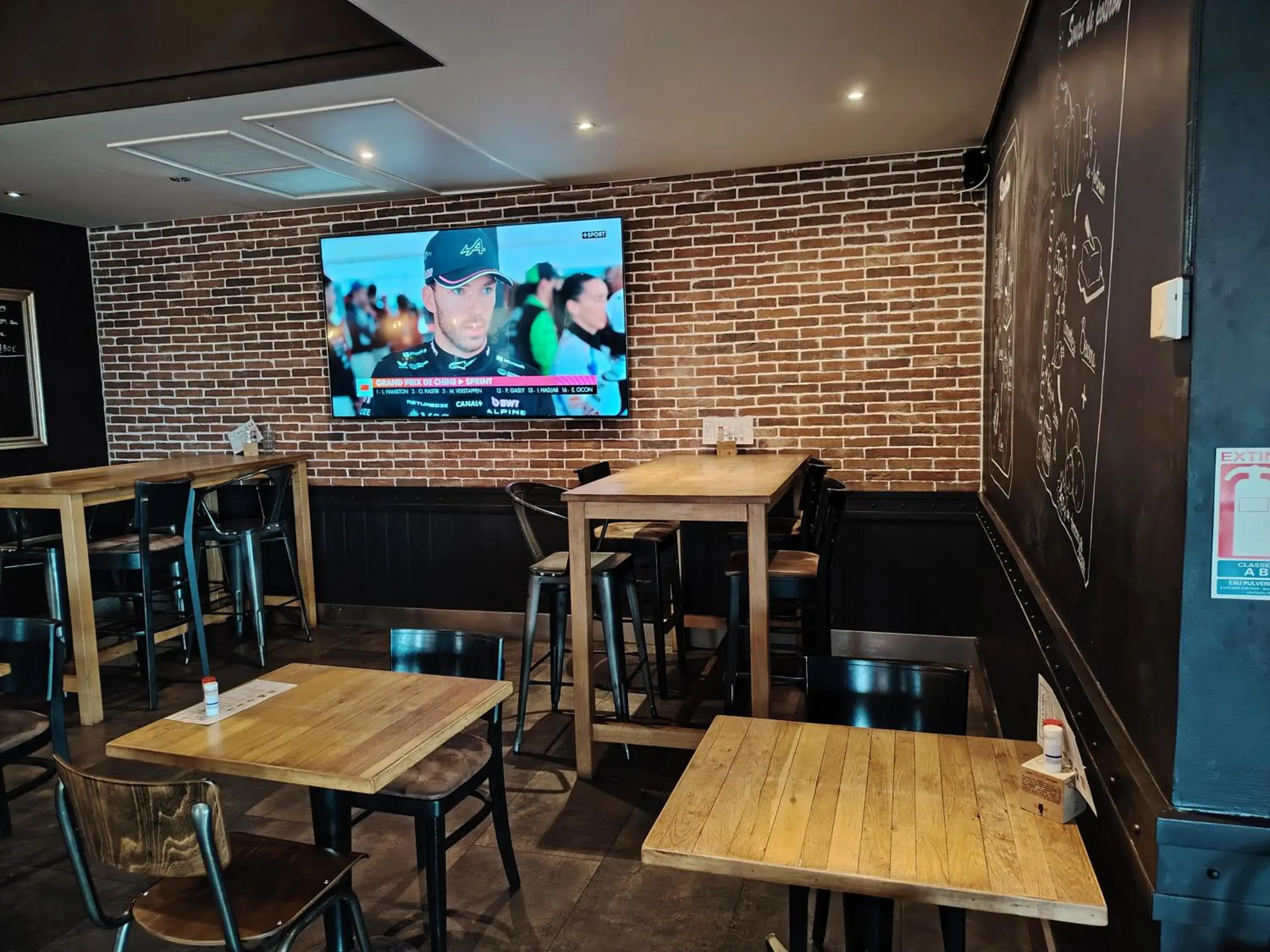 Restaurant/places to eat in Kyriad Laon Restaurant/places to eat in Kyriad Laon