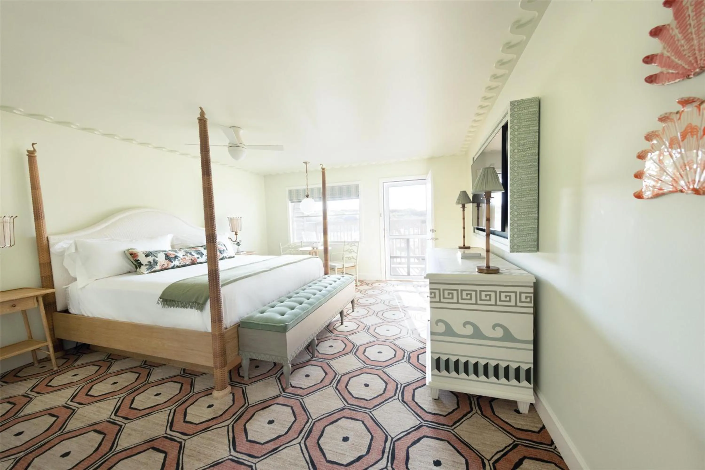 Bedroom, Bed in The Sanderling