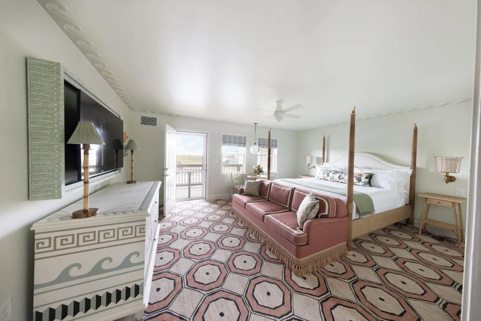 Bedroom, Bed in The Sanderling