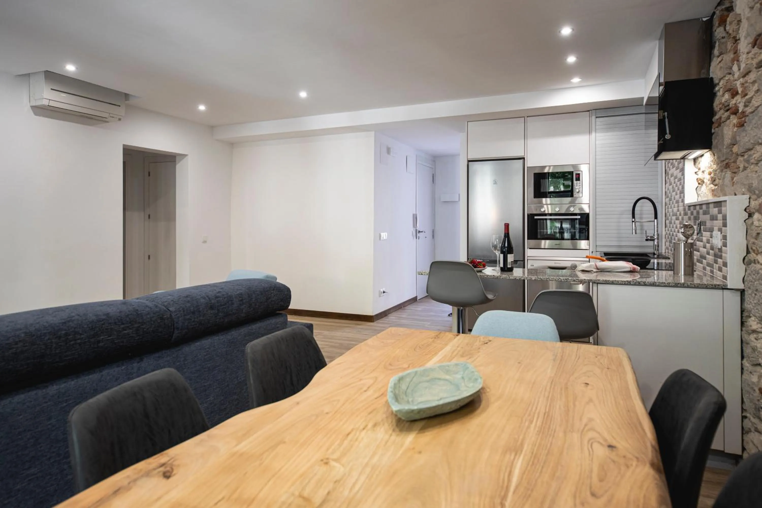 Kitchen or kitchenette in Bravissimo Rambla Eiffel Bridge 1