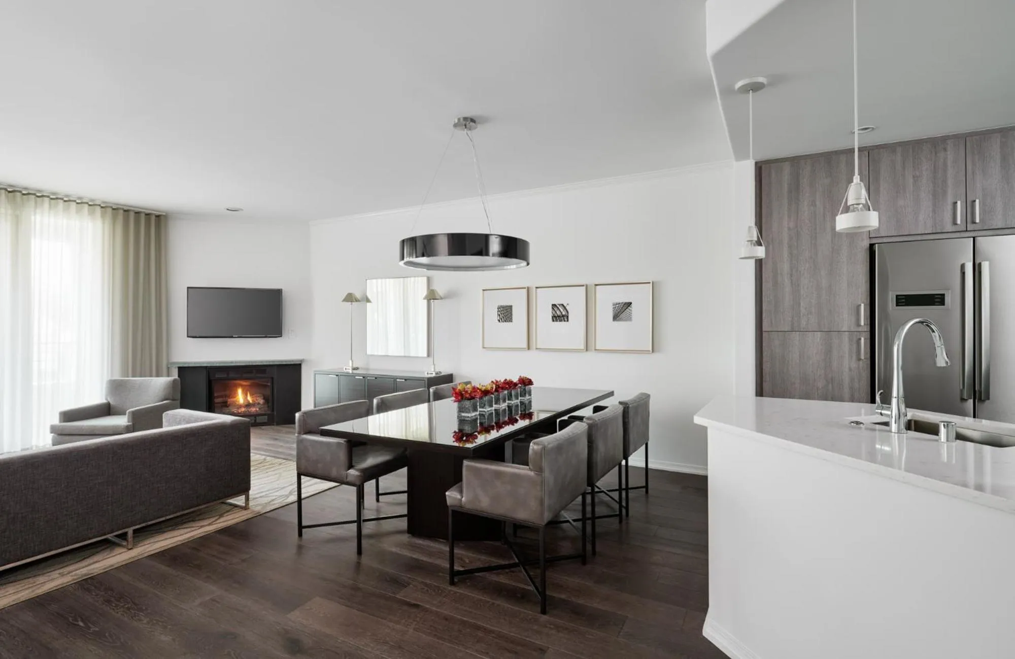 Kitchen or kitchenette in AKA Beverly Hills