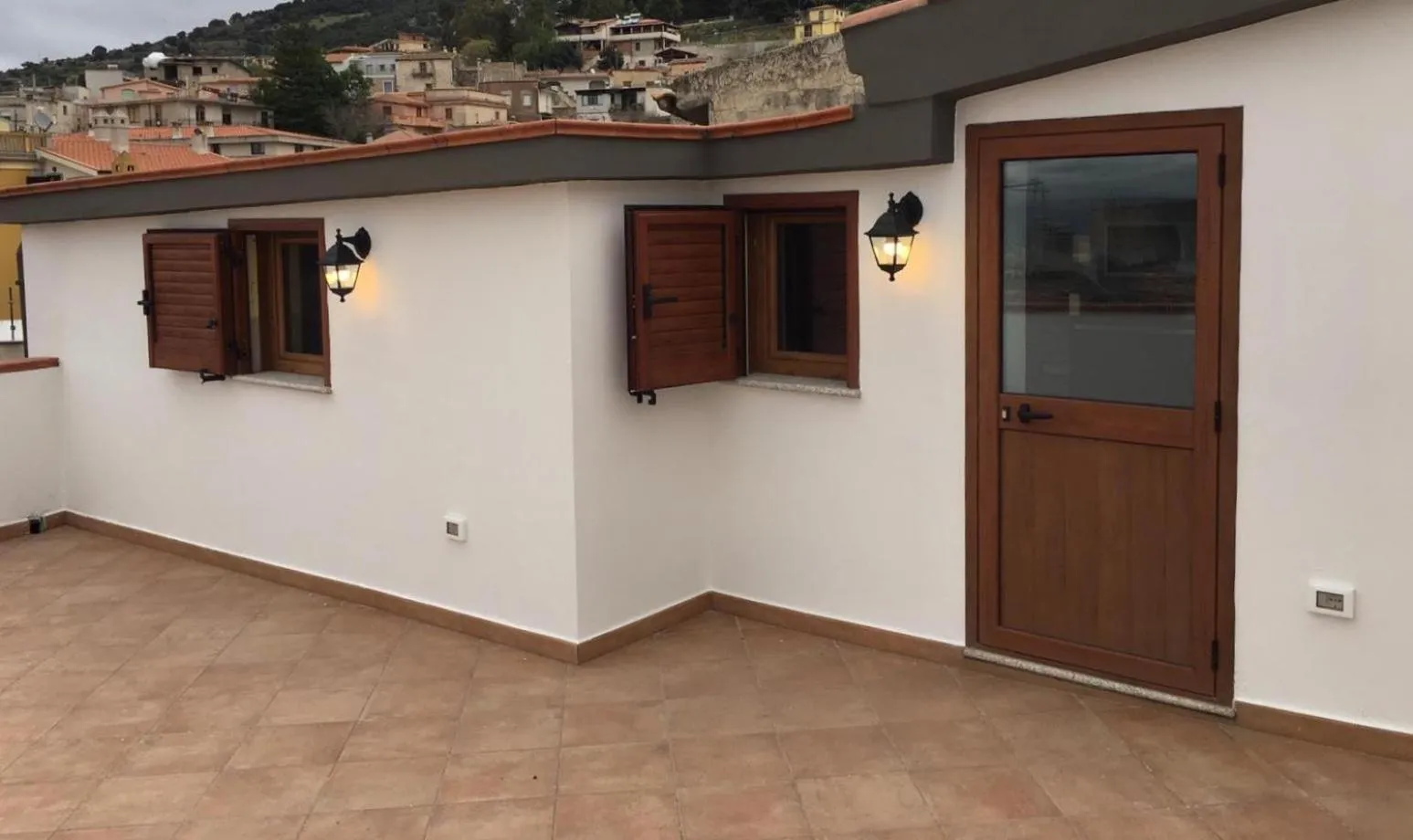 Balcony/Terrace in CAV Mameli