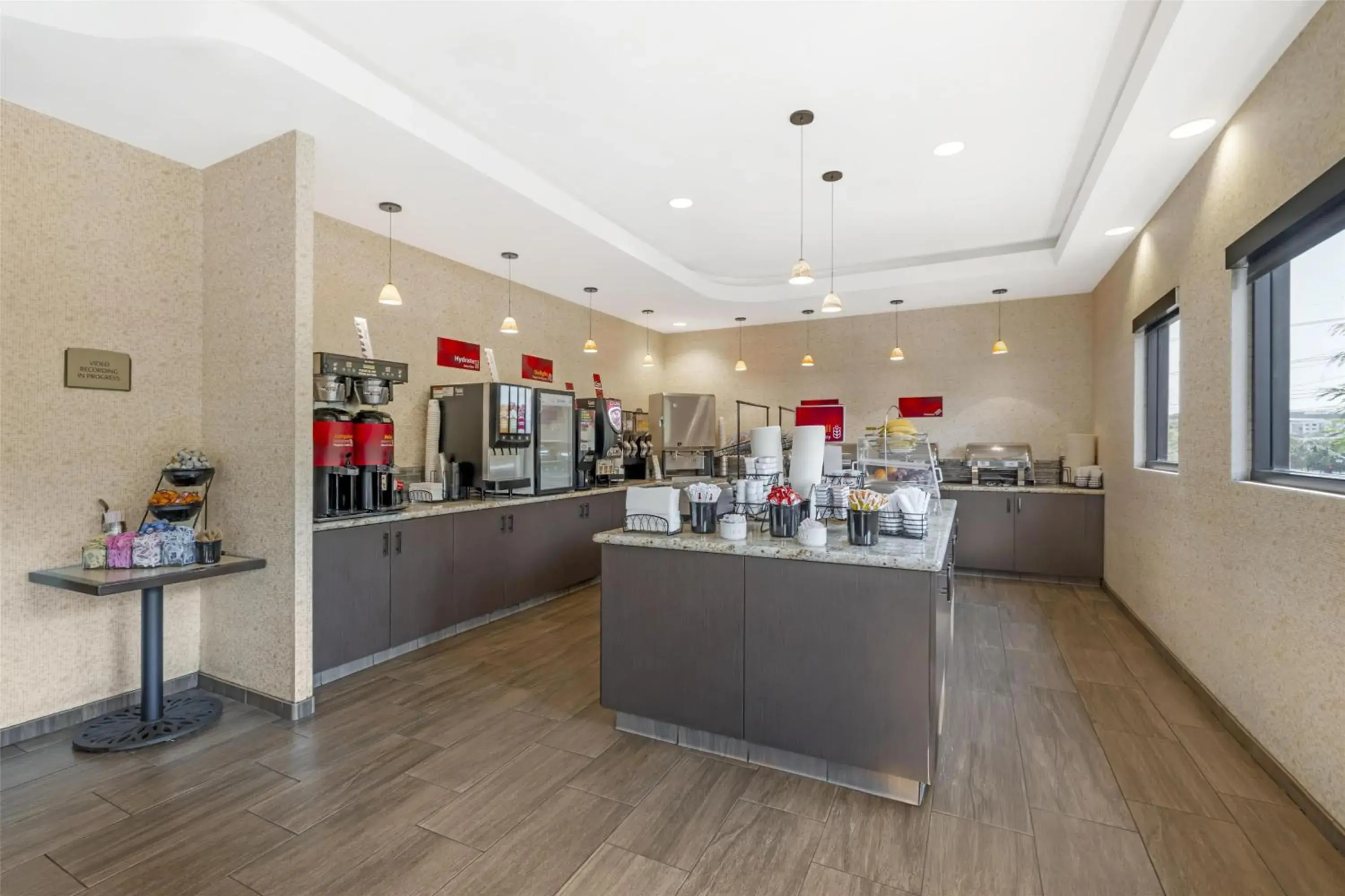 Breakfast in Best Western Plus Anaheim Inn Breakfast in Best Western Plus Anaheim Inn