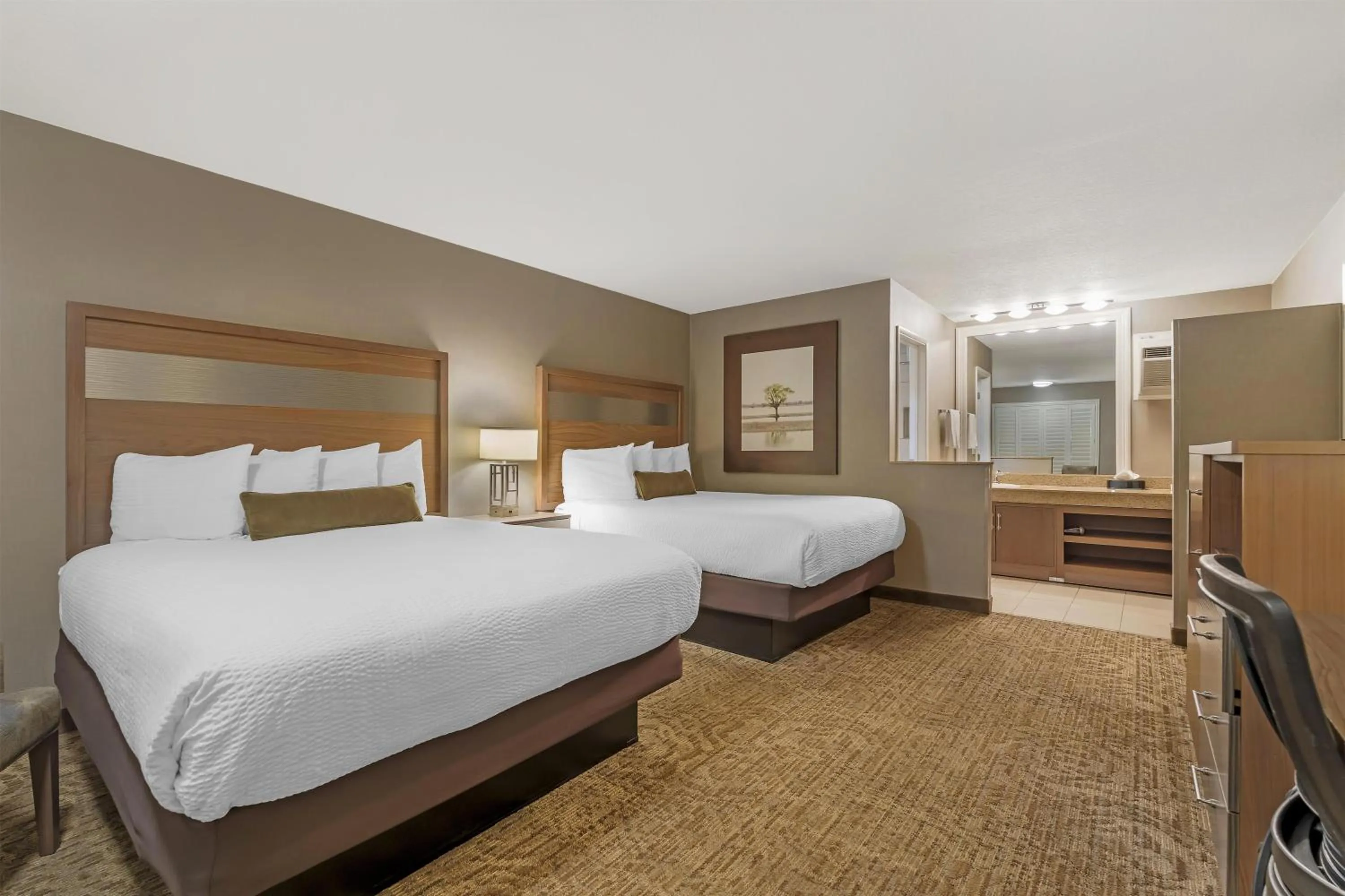 Bedroom, Bed in Best Western Plus Anaheim Inn