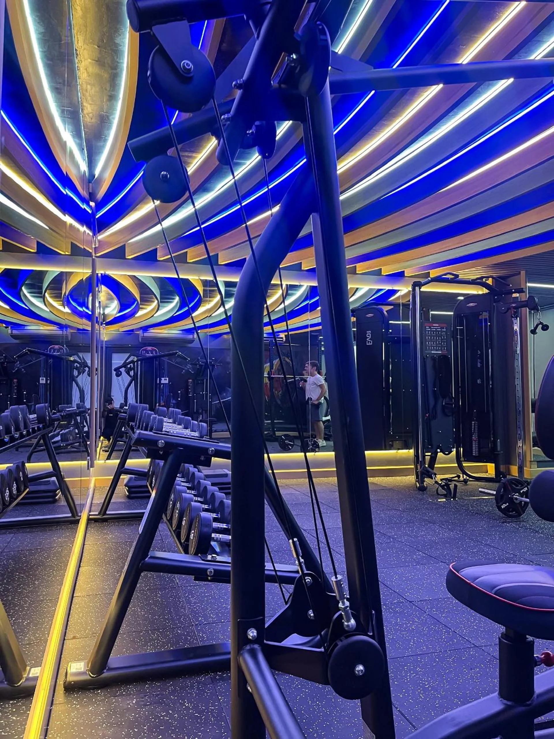 Fitness centre/facilities in Cat Ba Paradise Hotel - Sky Bar & Massage