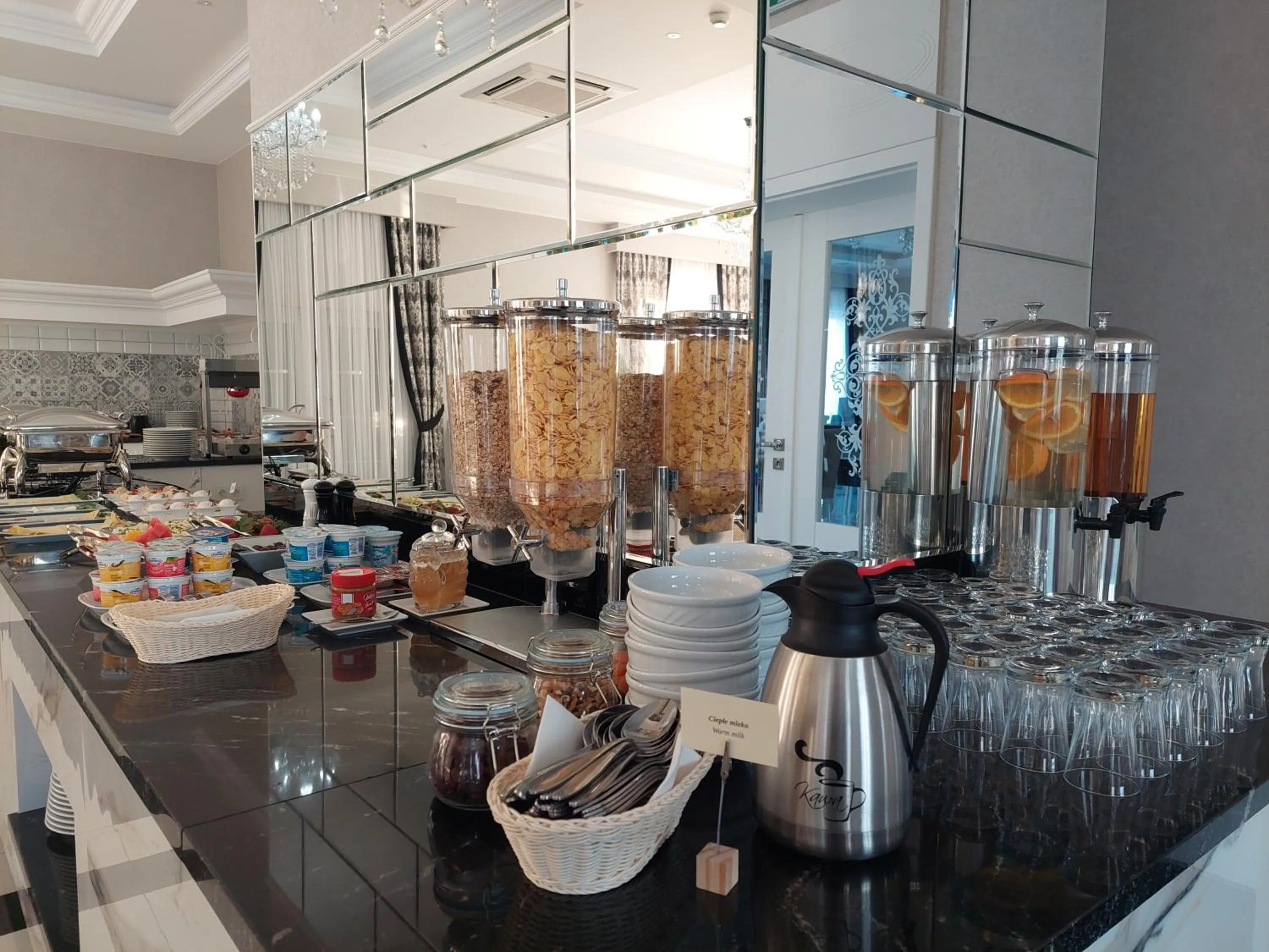 Breakfast in Hotel Lord