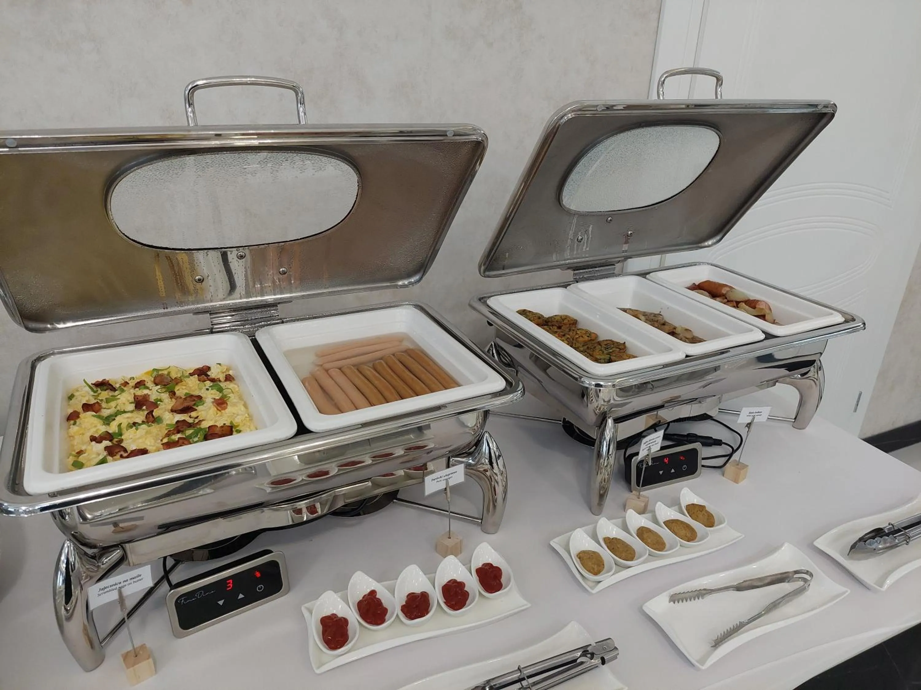 Breakfast in Hotel Lord