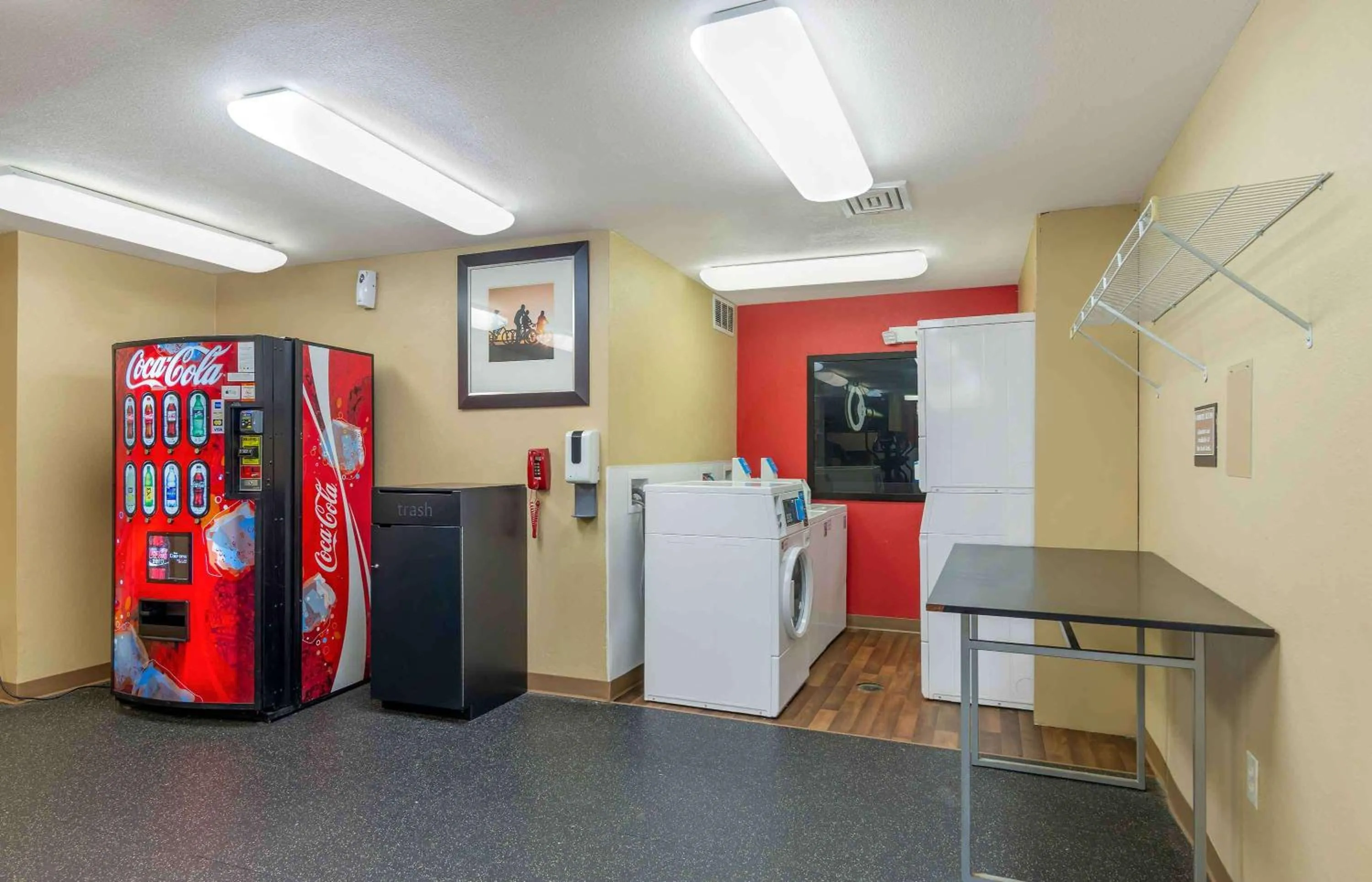 Property building in Extended Stay America Select Suites - Atlanta - Marietta - Wildwood