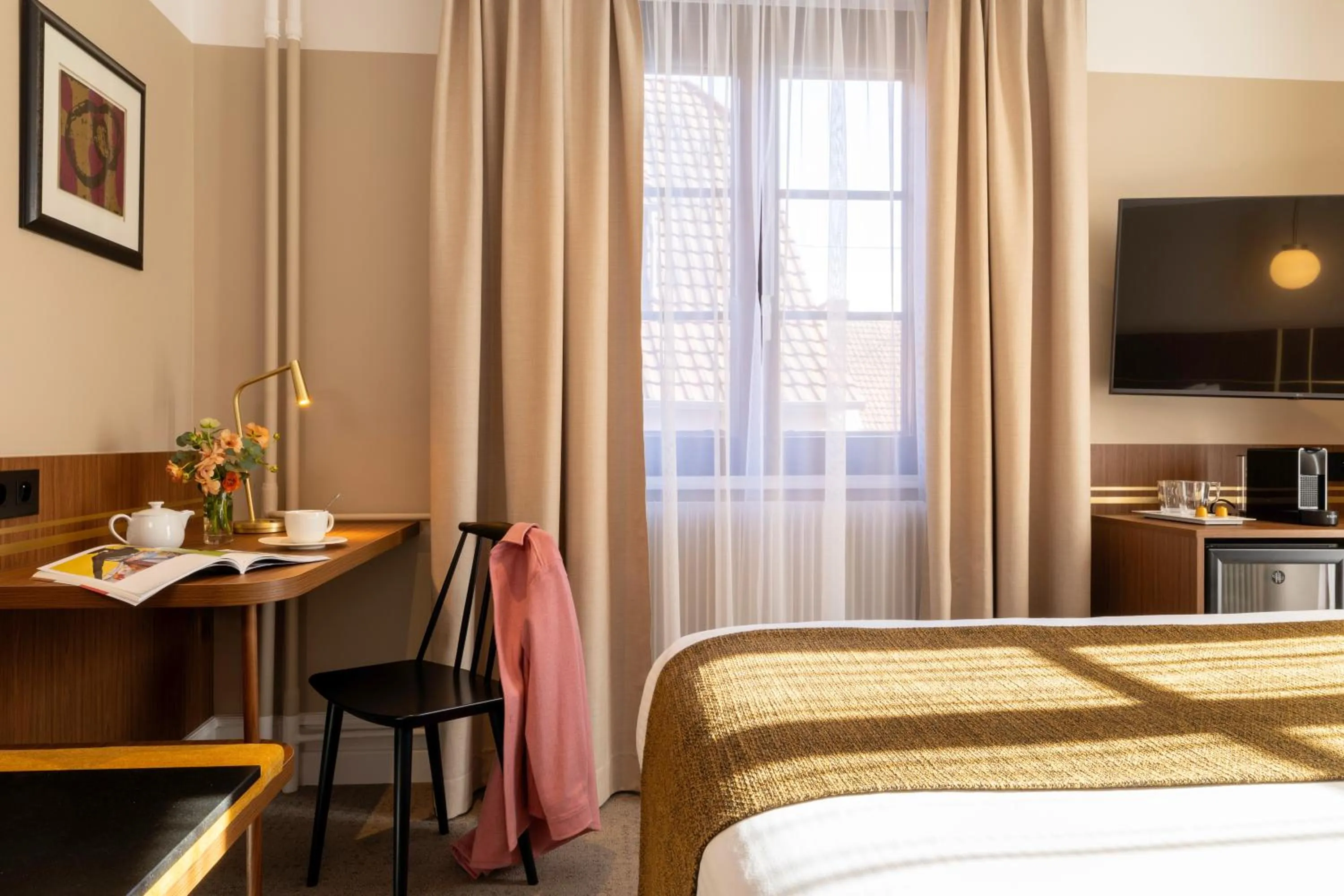 Bedroom, Bed in Hotel Le Colombier