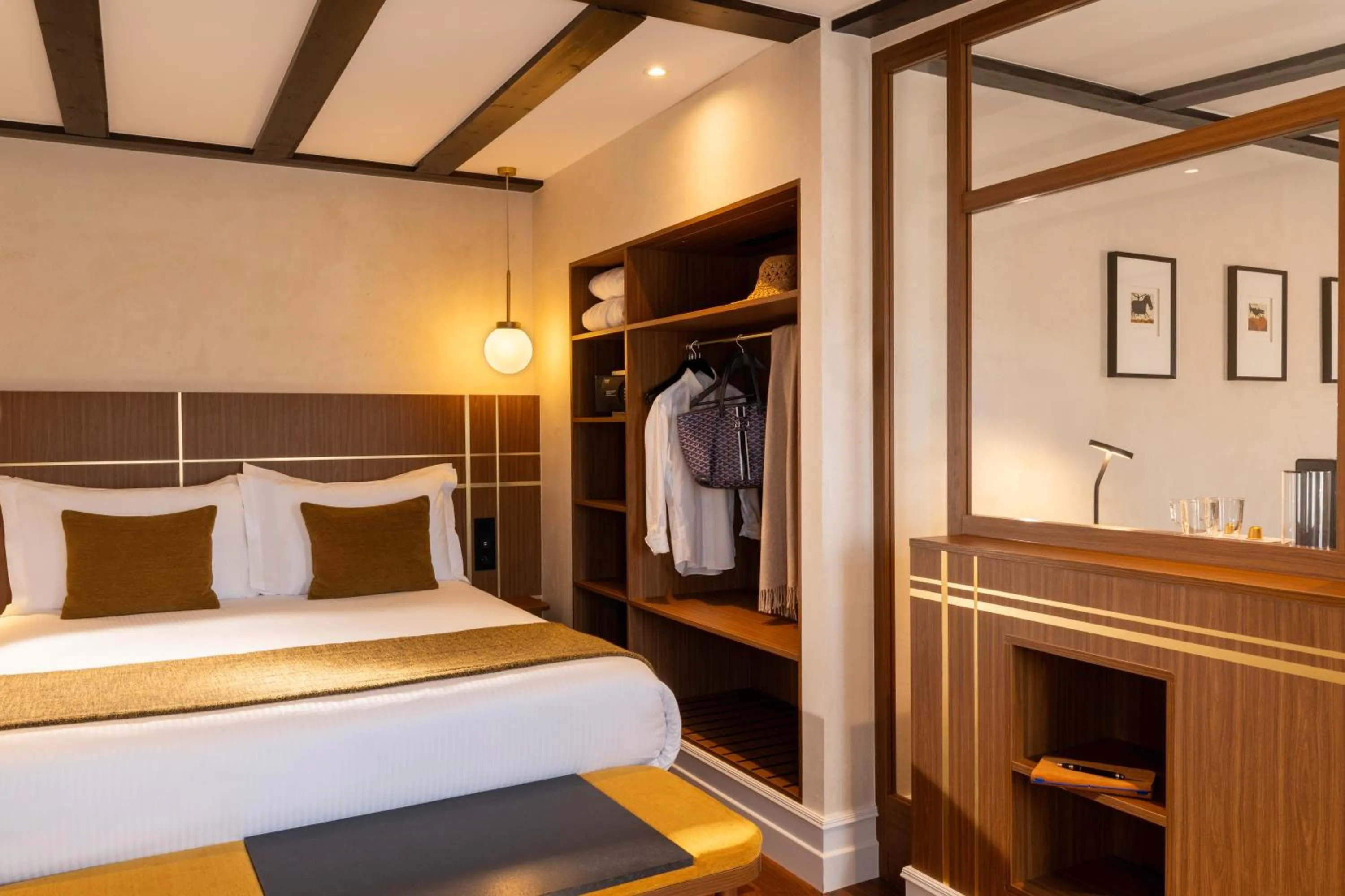 Photo of the whole room, Bed in Hotel Le Colombier