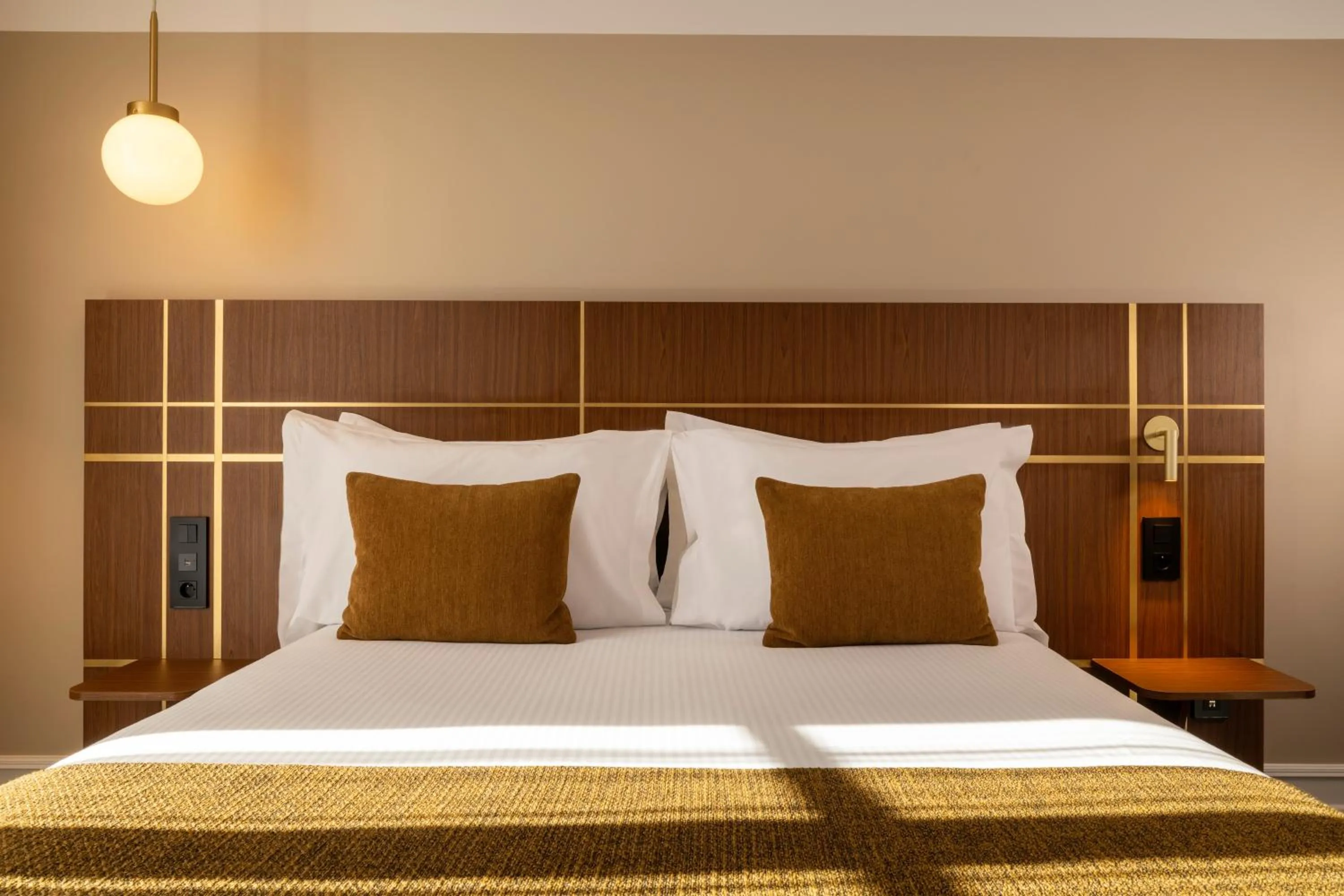 Bedroom, Bed in Hotel Le Colombier