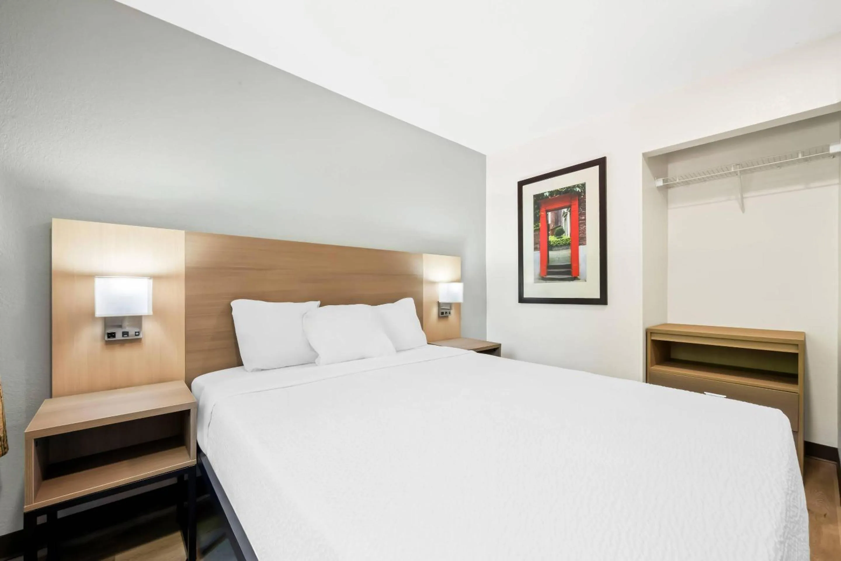 Bedroom in MainStay Suites Raleigh North