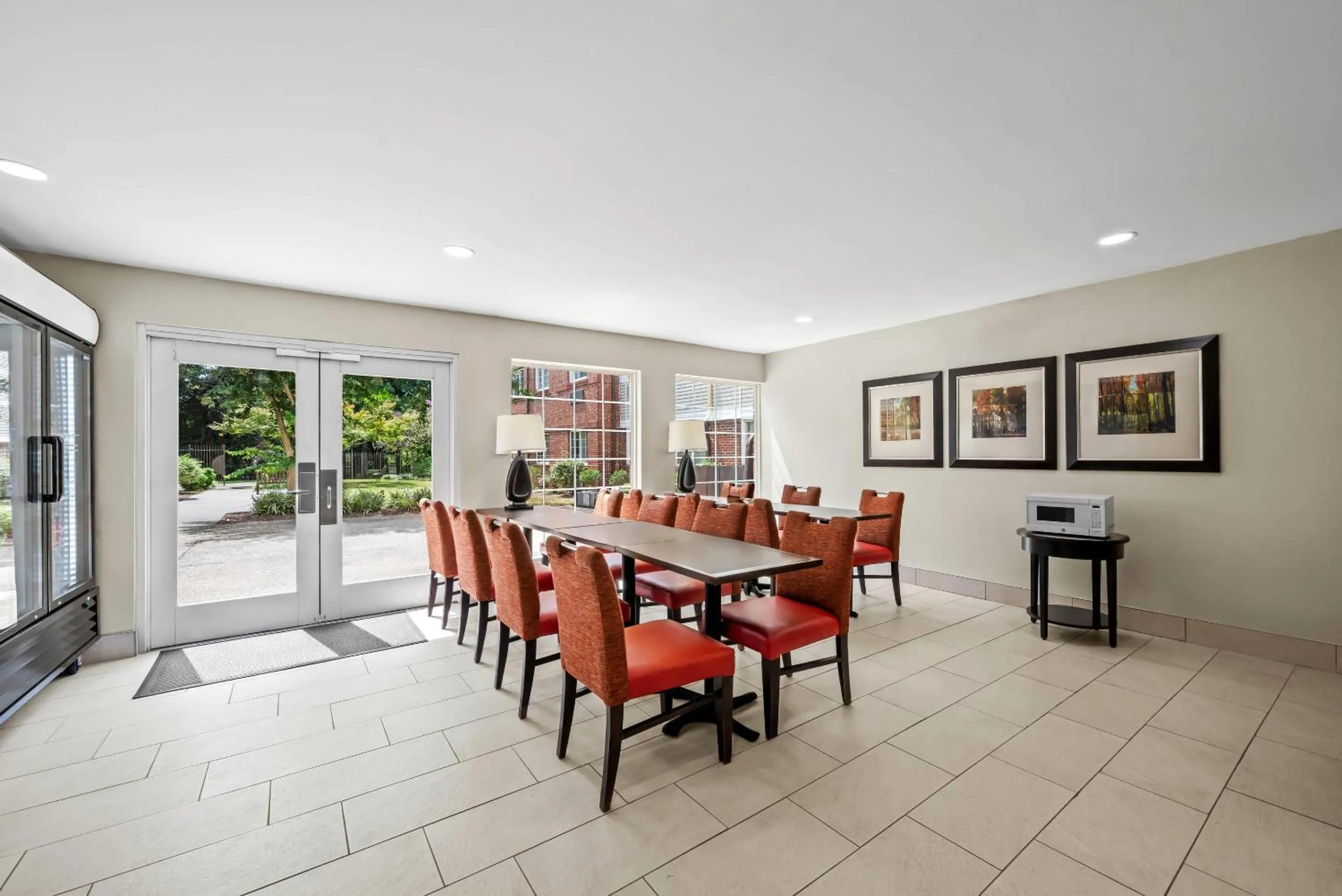 Breakfast in MainStay Suites Raleigh North