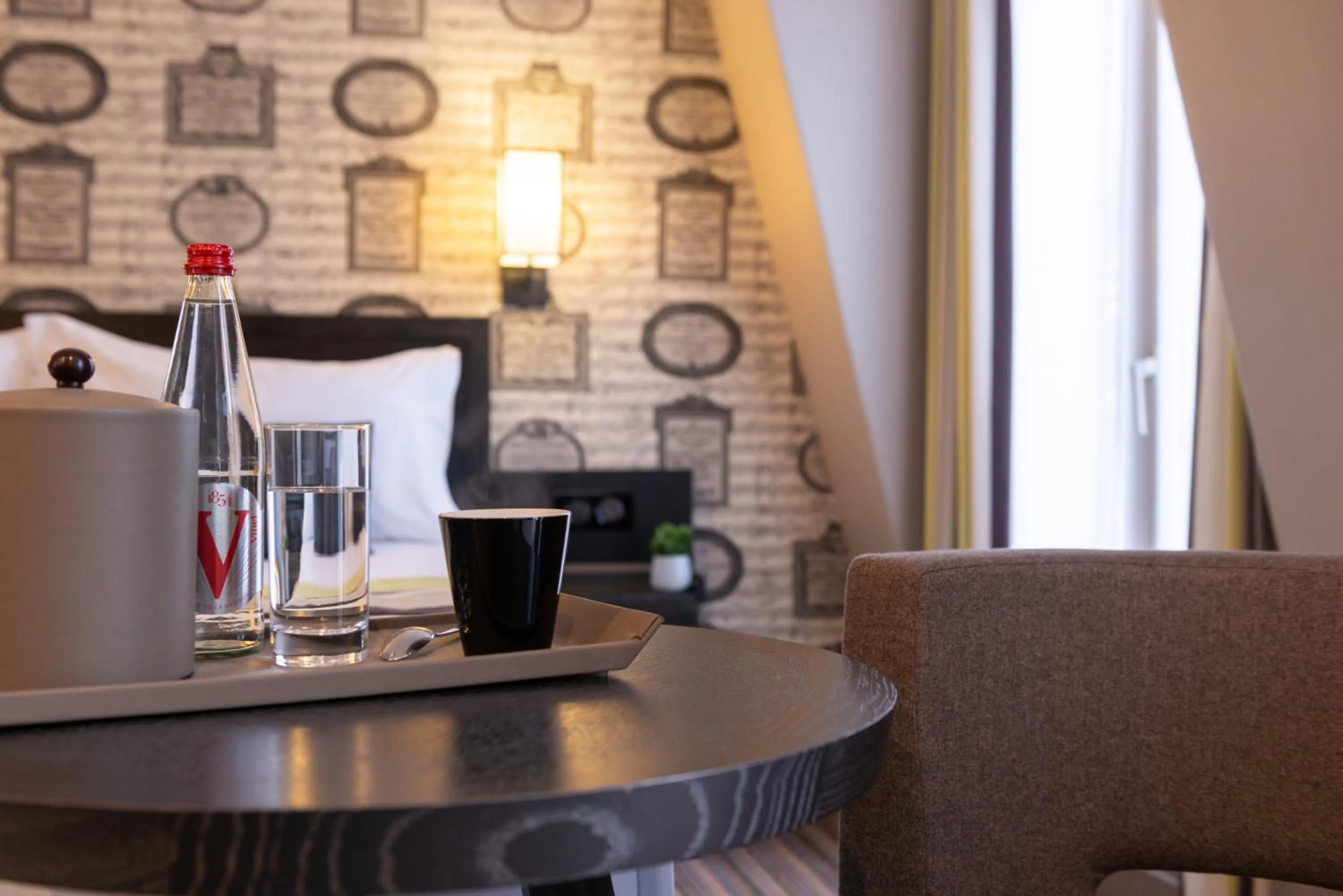 Coffee/tea facilities in Hôtel France d'Antin Opéra