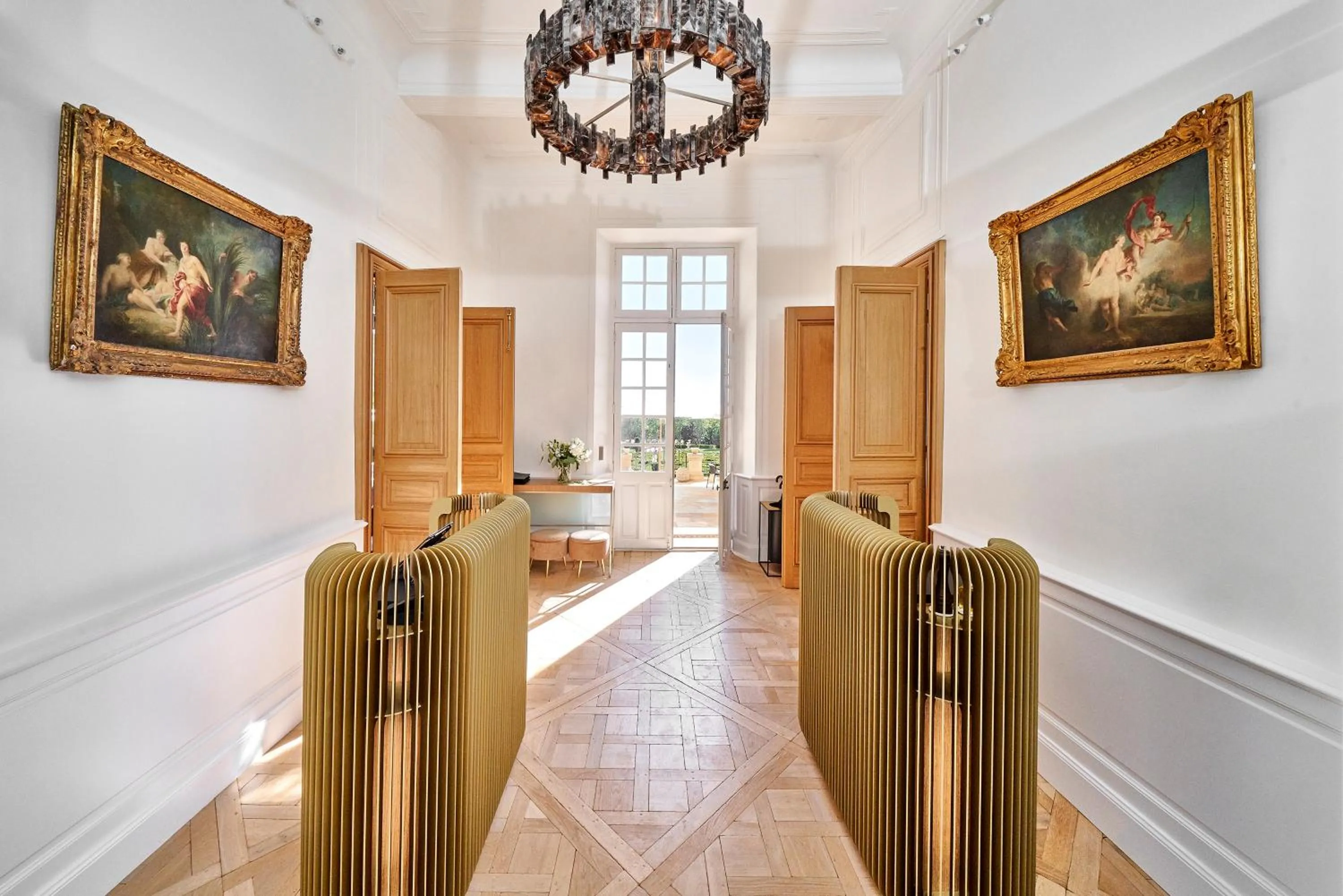 Restaurant/places to eat in Château de la Gaude