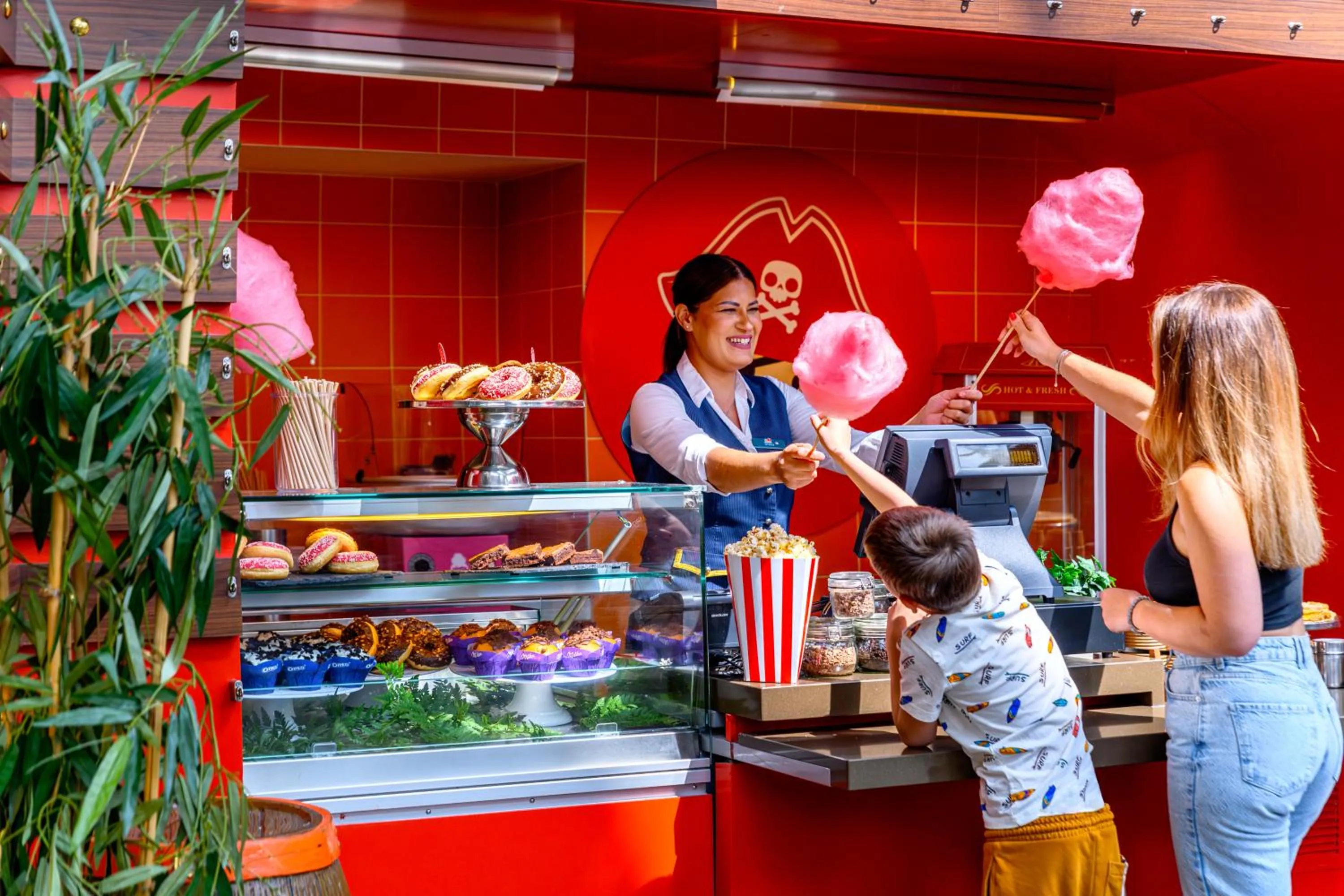 Restaurant/places to eat in Explorers Hotel Marne-la-Vallée