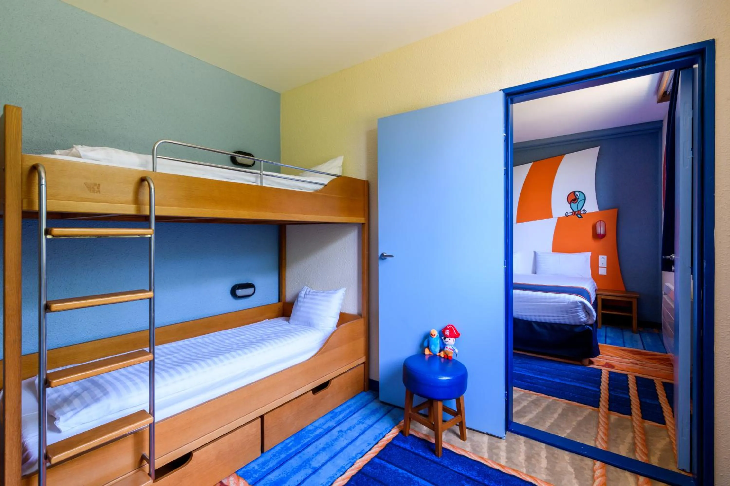 Photo of the whole room, Bed in Explorers Hotel Marne-la-Vallée