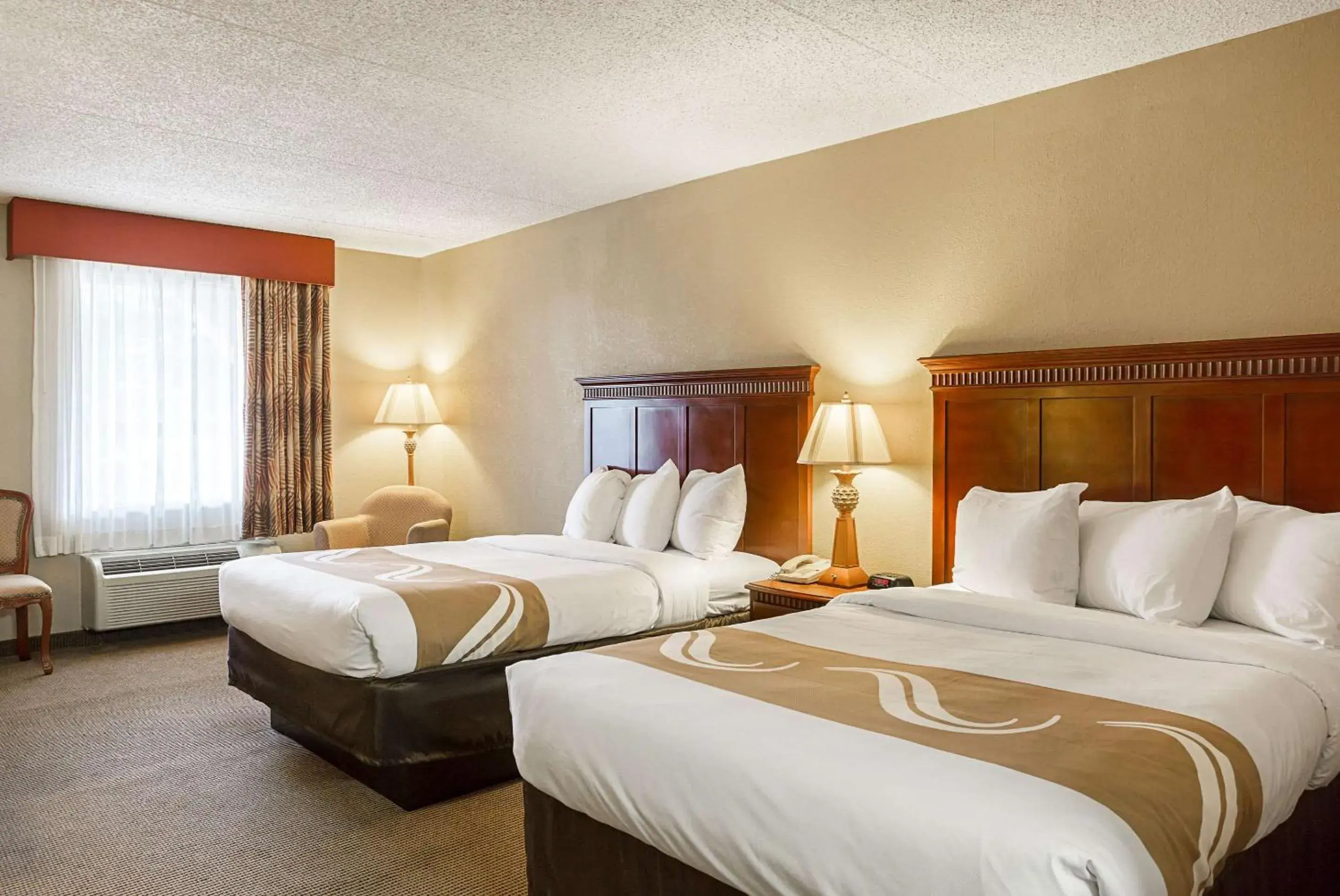 Photo of the whole room, Bed in Quality Inn Photo of the whole room, Bed in Quality Inn