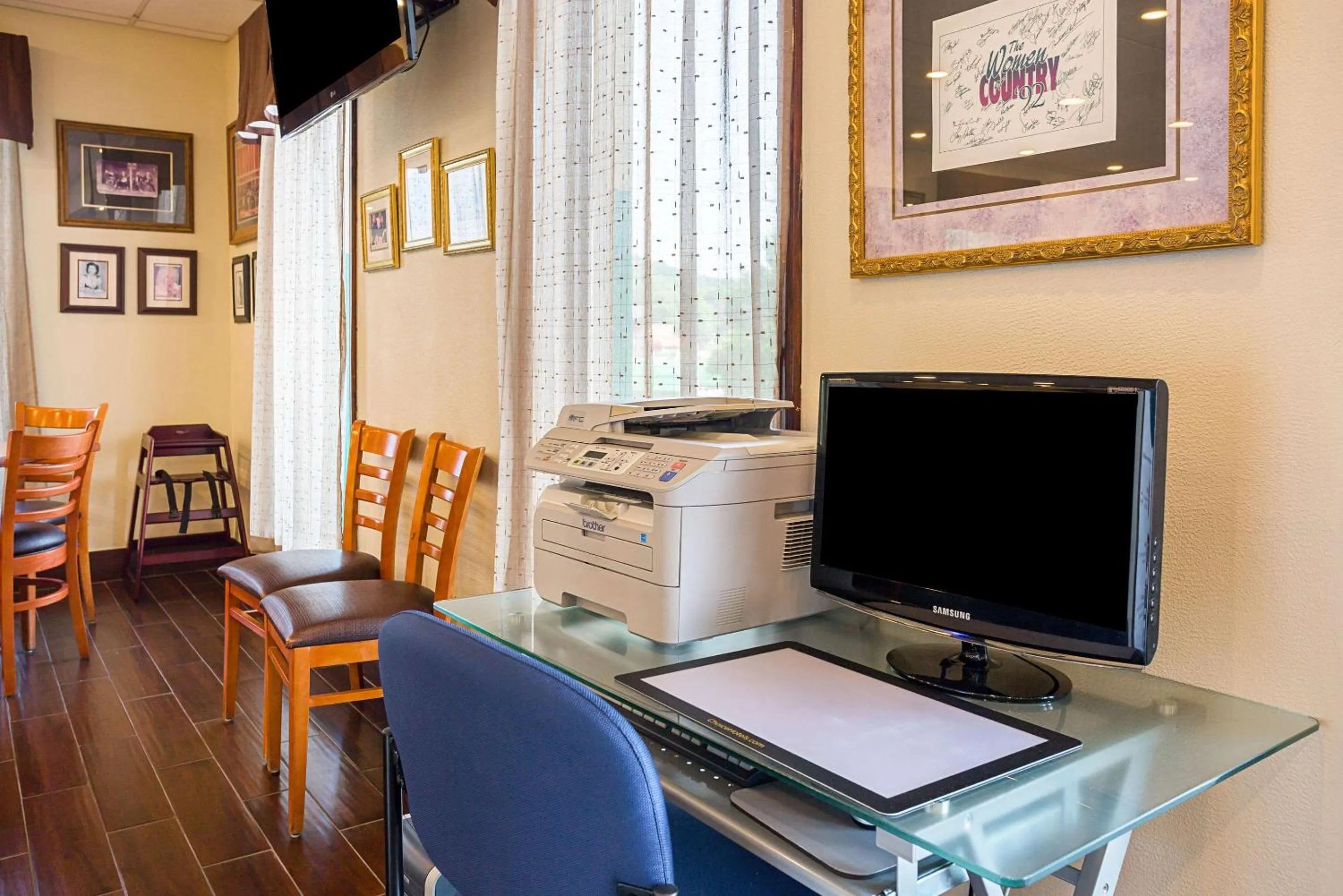 On site in Quality Inn Hurricane Mills I-40