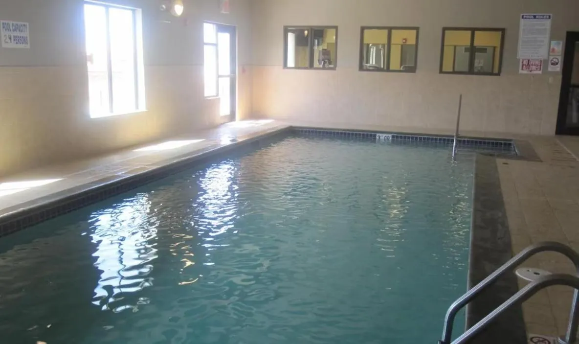 Astoria Hotel & Suites - Glendive